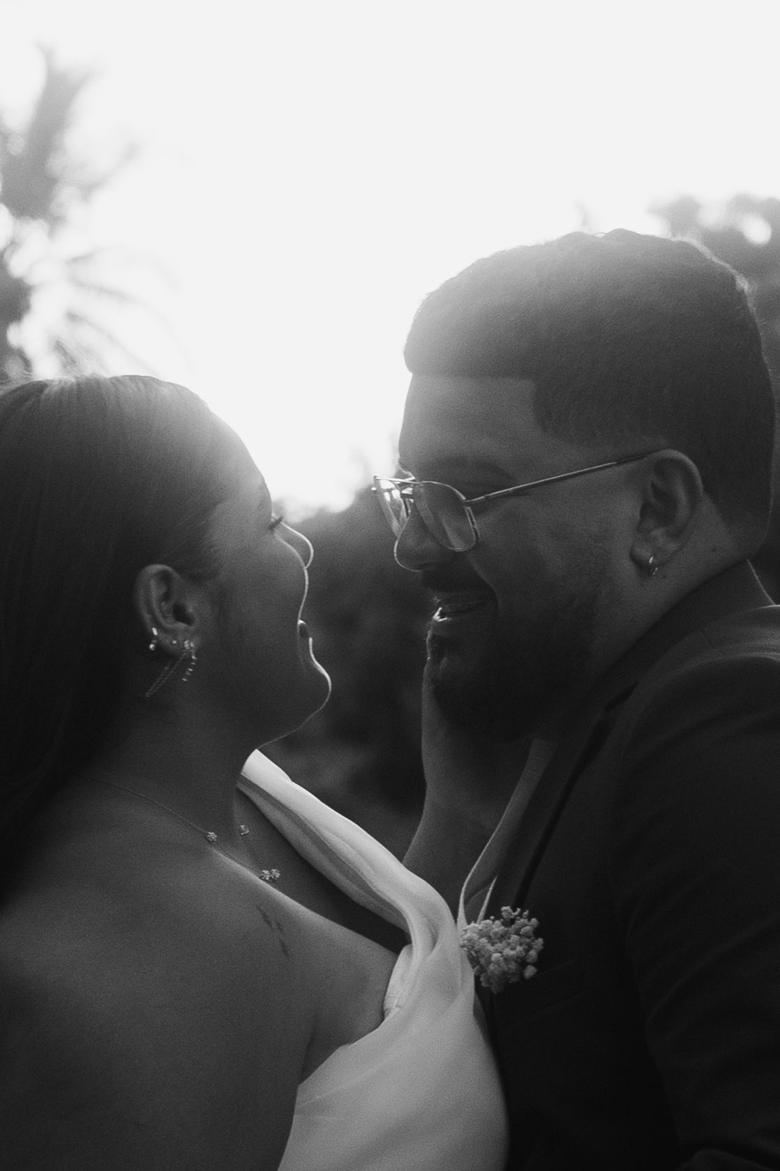 dreamy Wedding photography and couple photoshoot that feels real.