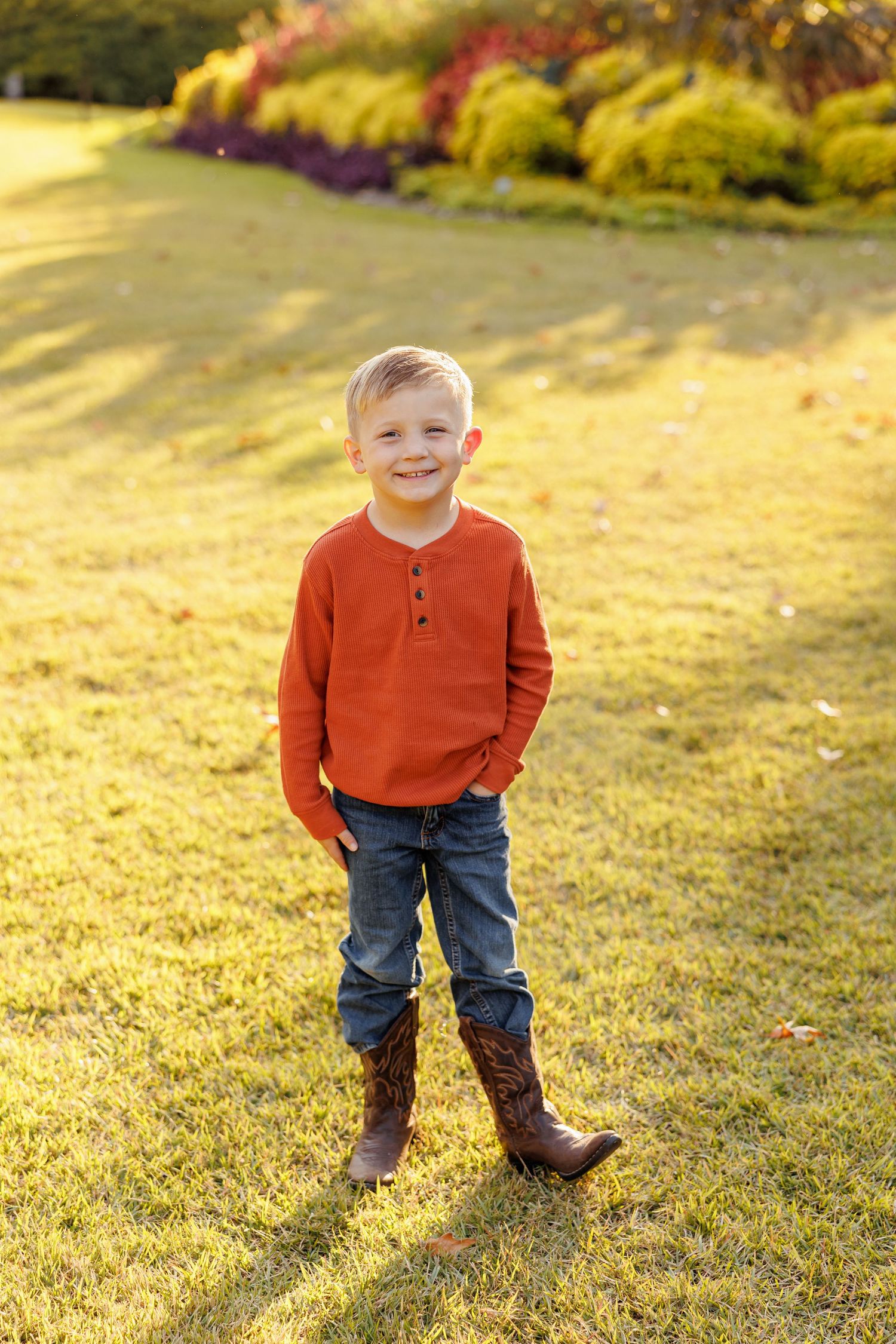 Individual portrait at Memphis Botanic Garden by Memphis photographer Emily Joy Photography