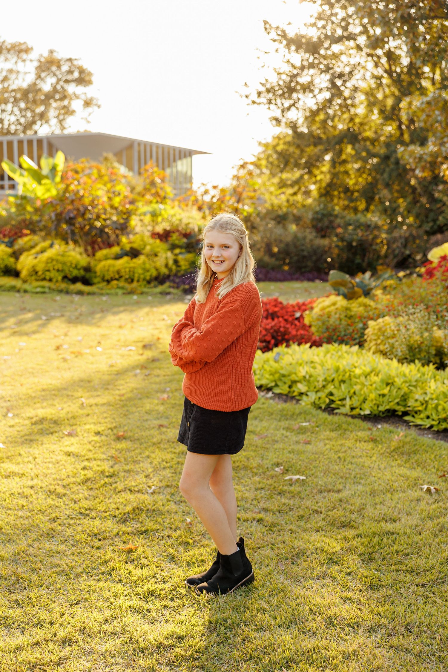 Individual portrait at Memphis Botanic Garden by Memphis photographer Emily Joy Photography