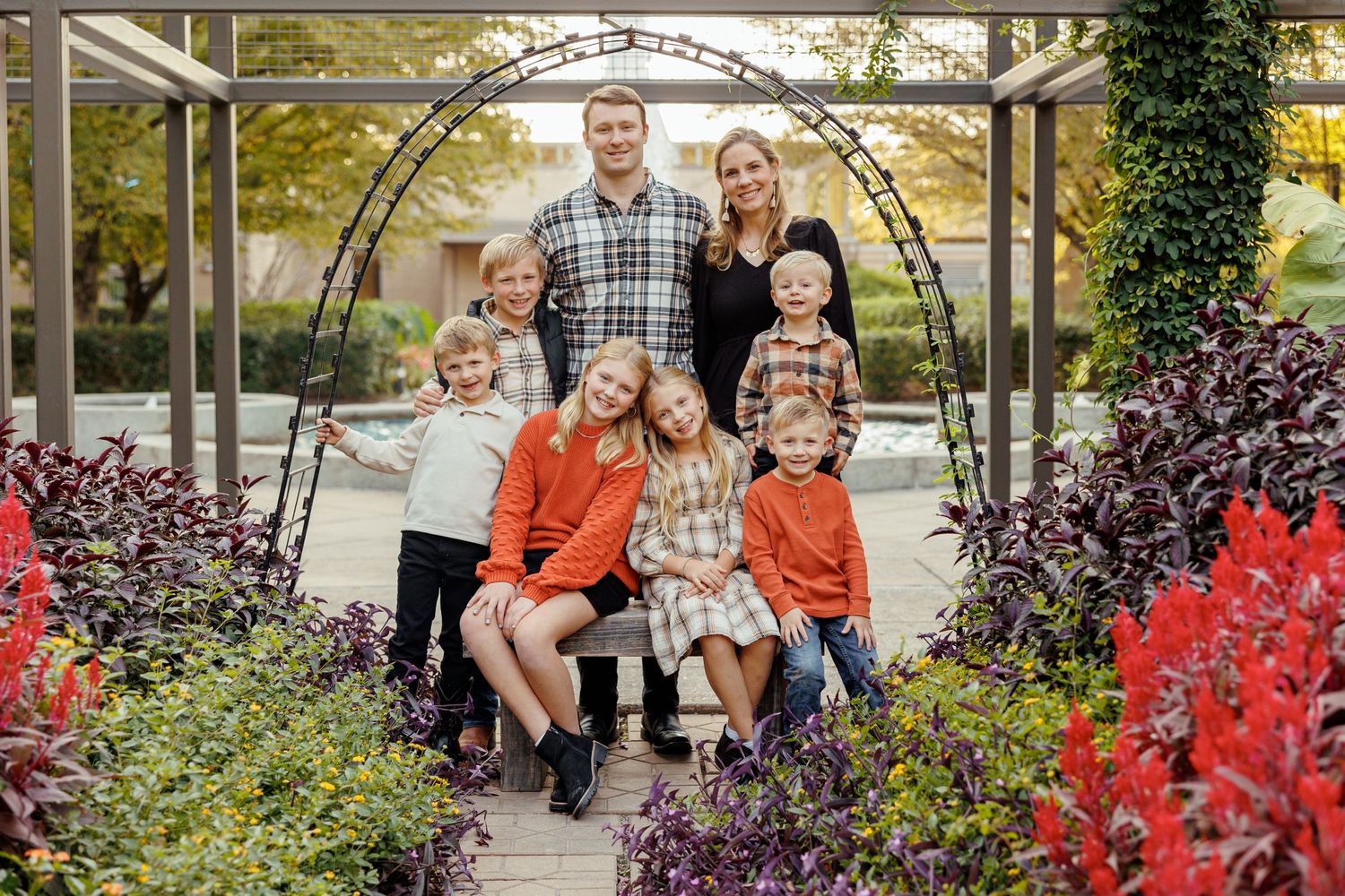 Family portrait at Memphis Botanic Garden by Memphis photographer Emily Joy Photography