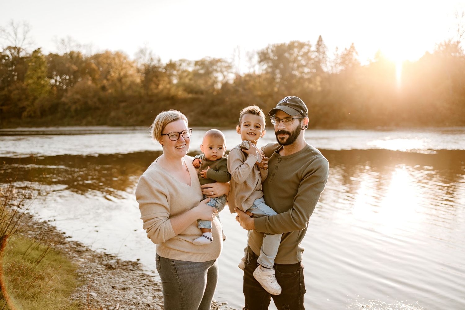 wedding photographer, Ontario wedding photographer, paris ontario photography studio, documentary style wedding photography