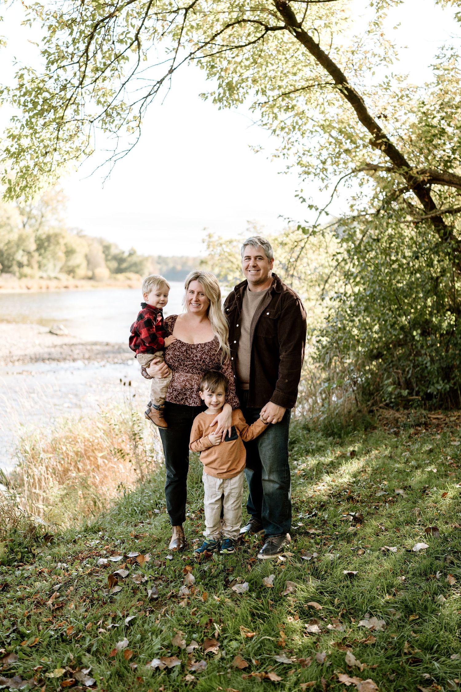 wedding photographer, Ontario wedding photographer, Paris Ontario photography studio, documentary style wedding photography
