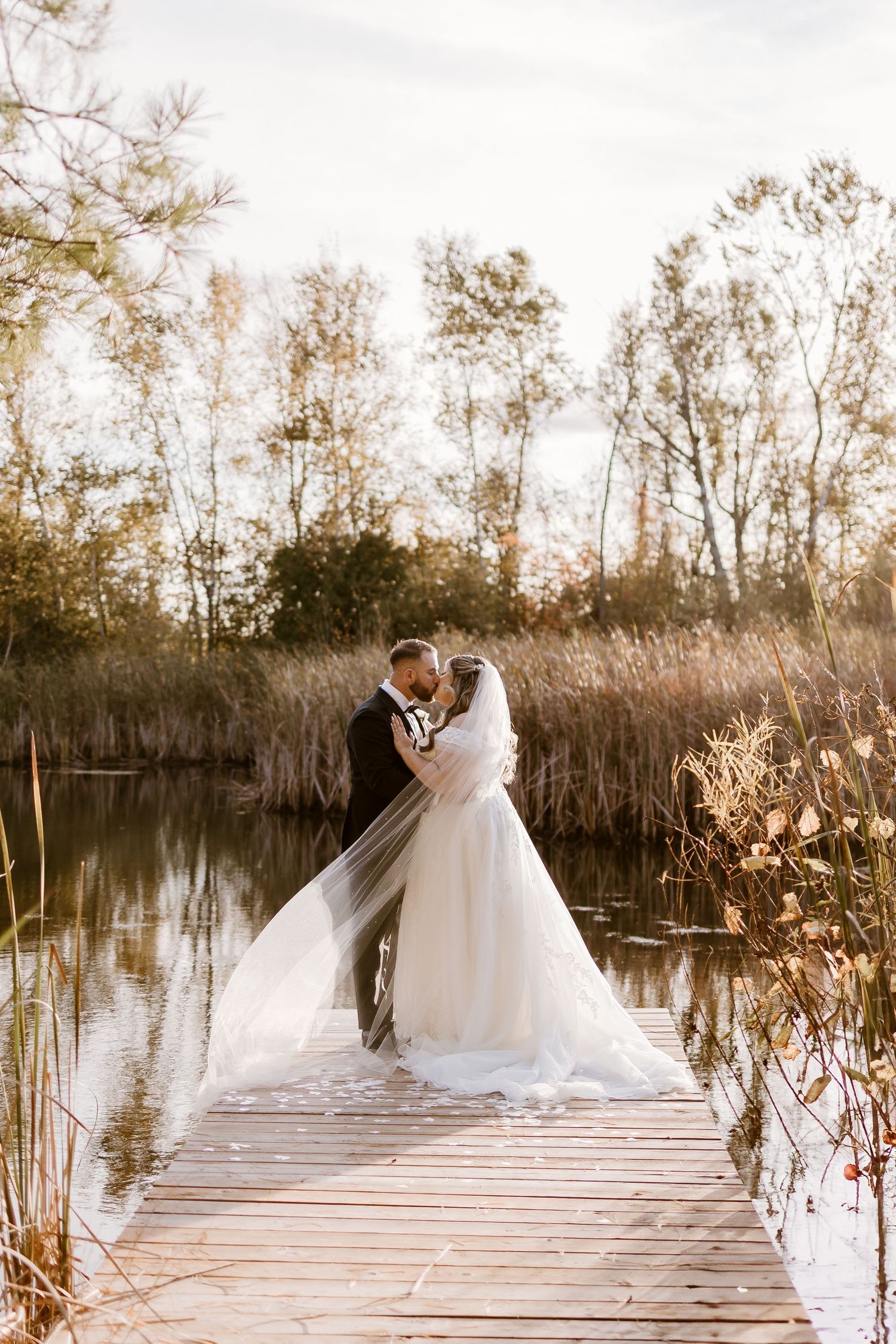 wedding photographer, Ontario wedding photographer, Paris Ontario photography studio, documentary style wedding photography