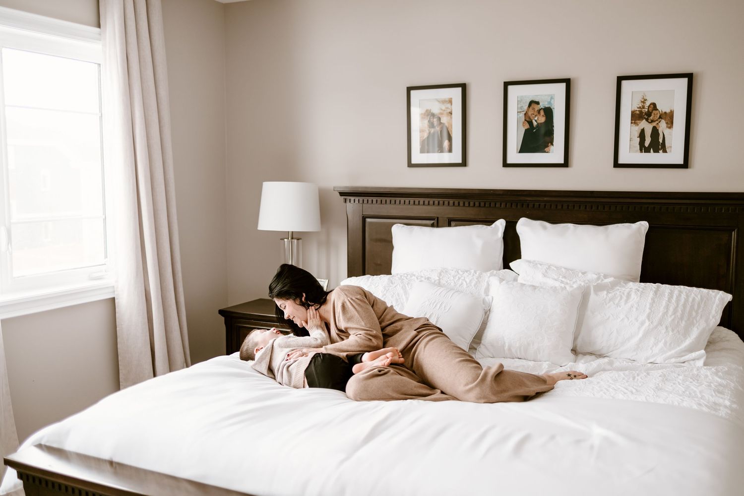 wedding photographer, Ontario wedding photographer, Paris Ontario photography studio, documentary style wedding photography