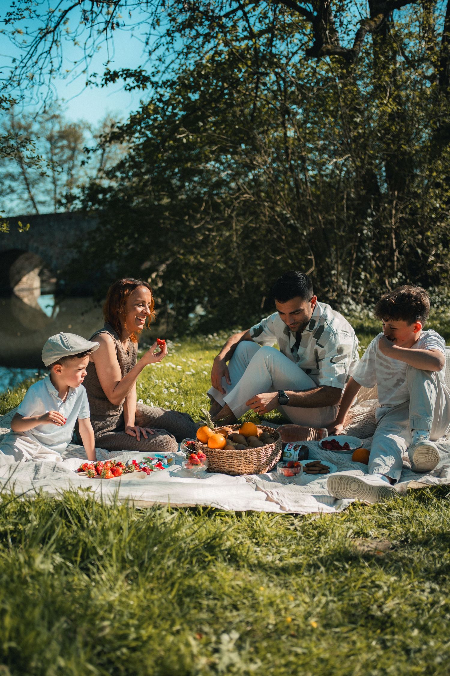 Photographe lifestyle Le Mans photographe mariage Le Mans photographe grossesse Le Mans photographe nouveau-né Photographe famille le mans