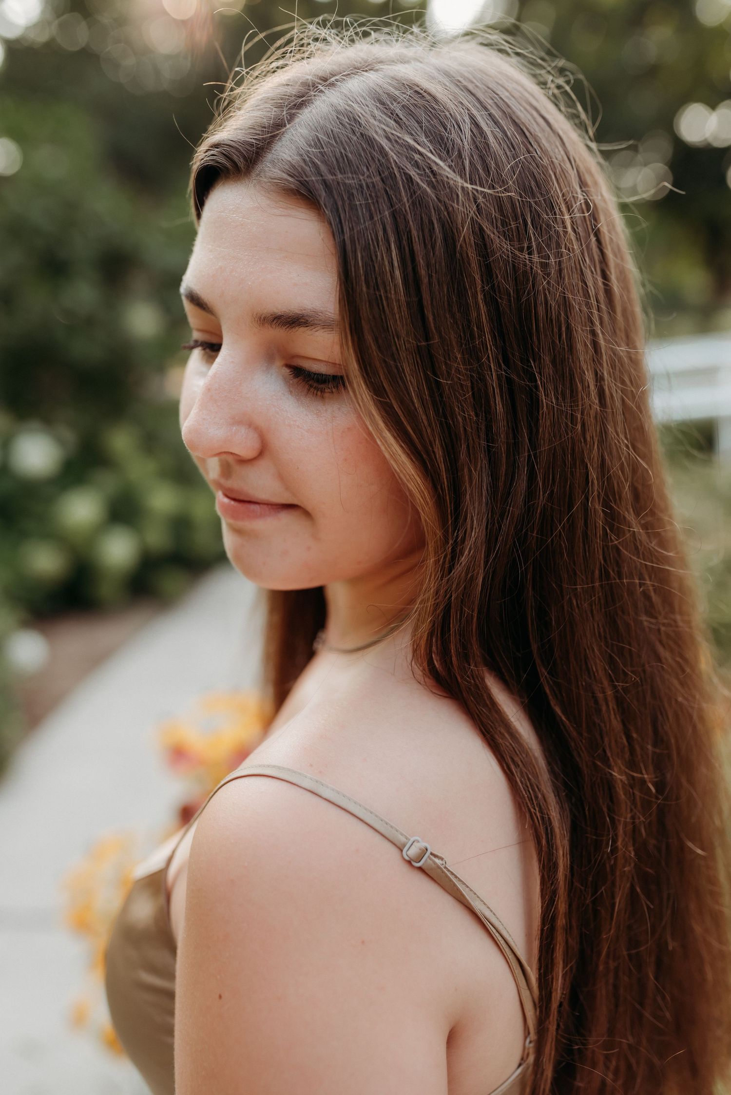 Headshot session outdoor portrait