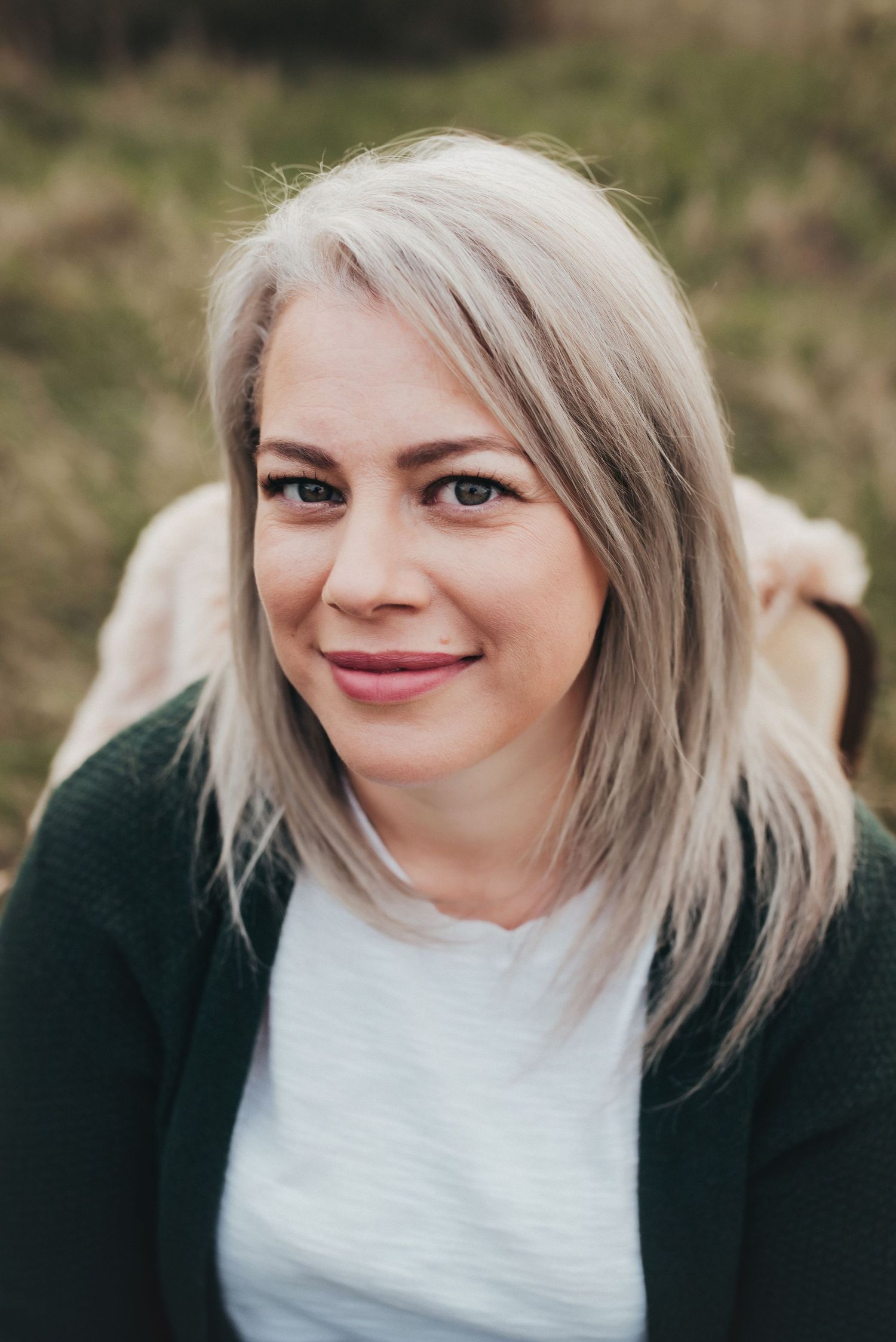 Headshot session outdoors in garden