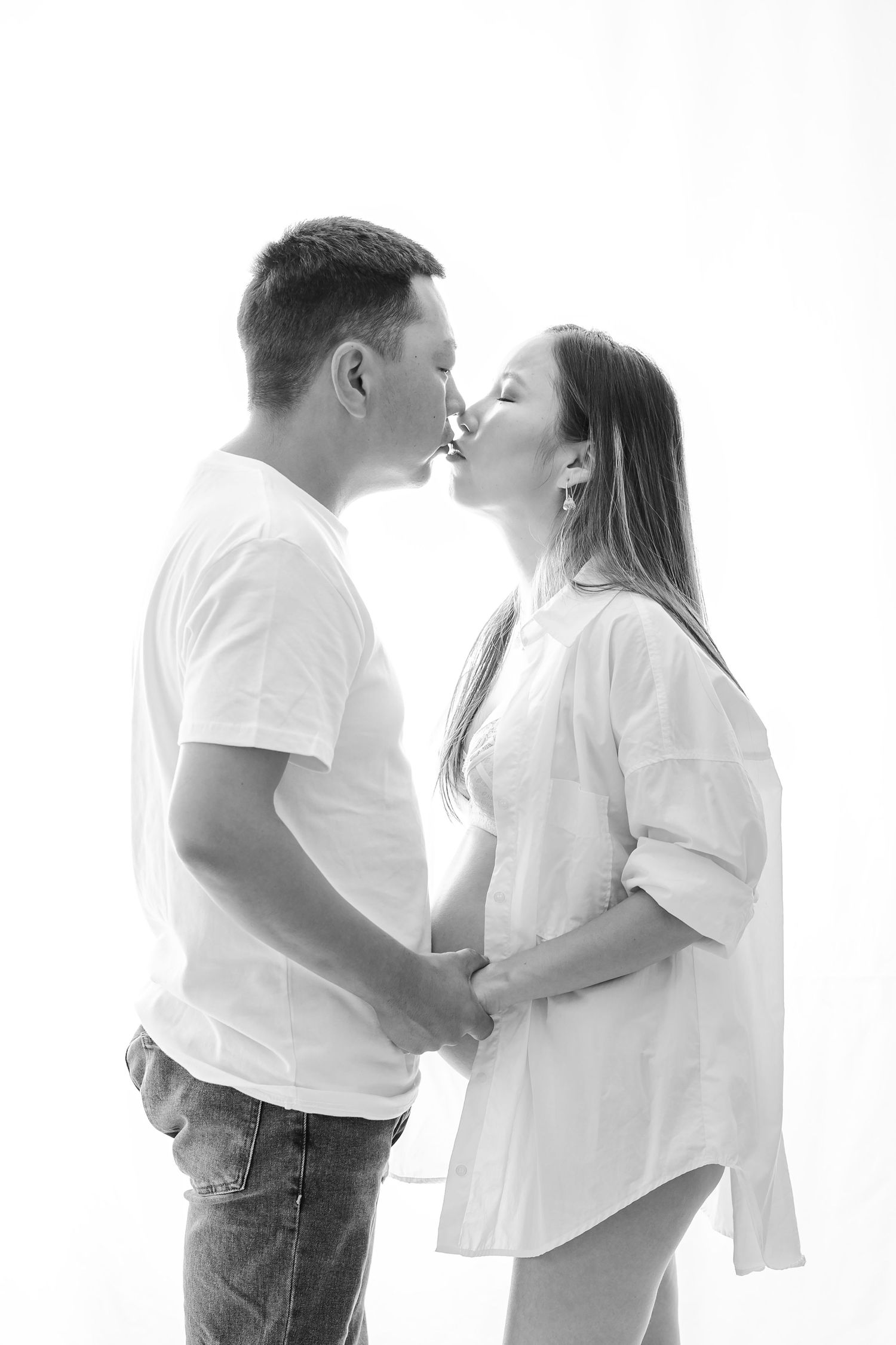 Fine art maternity couple portrait in bright studio light, Sydney maternity photographer