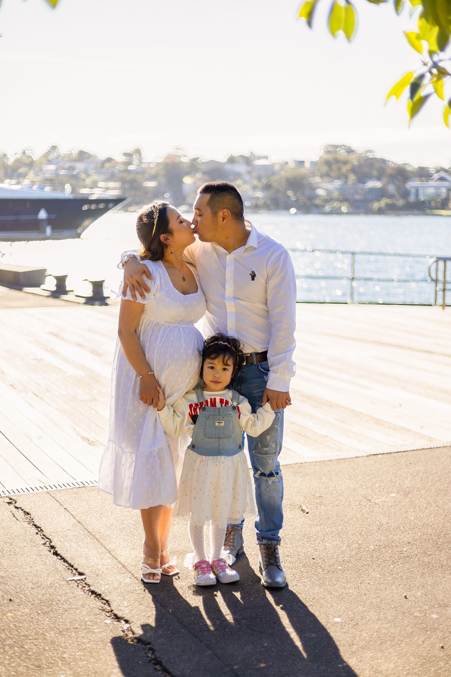 Family portrait at harbour in golden light, Sydney family photographer