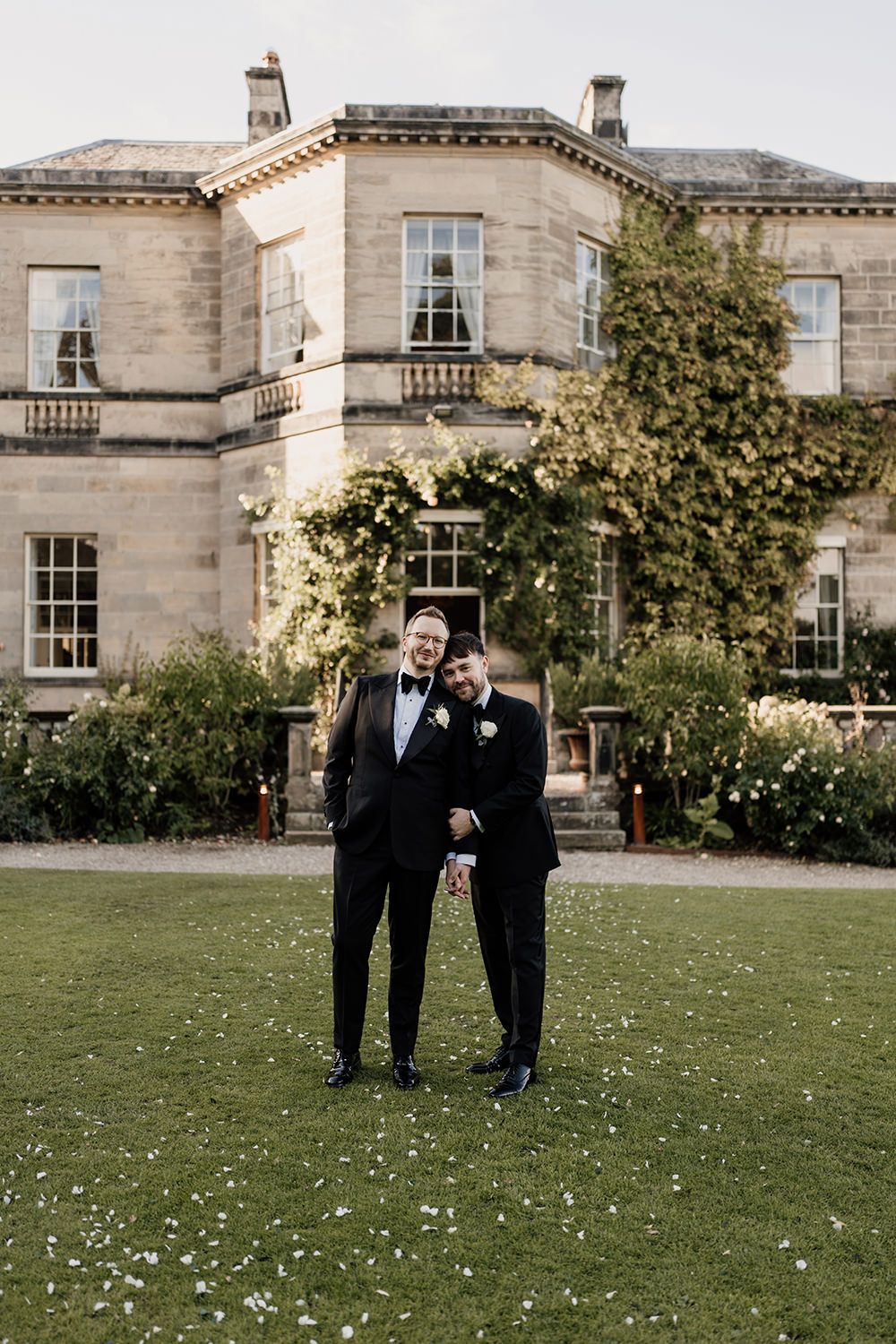 Romantic editorial wedding portraits of the couple framed by the estate’s historic architecture.