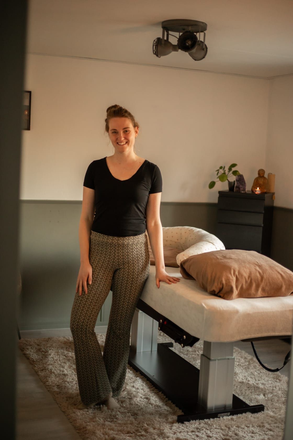 Servia Jongen Wolters doet zwangerschapsmassage voor ontspanning bij zwangere vrouwen in Limburg.