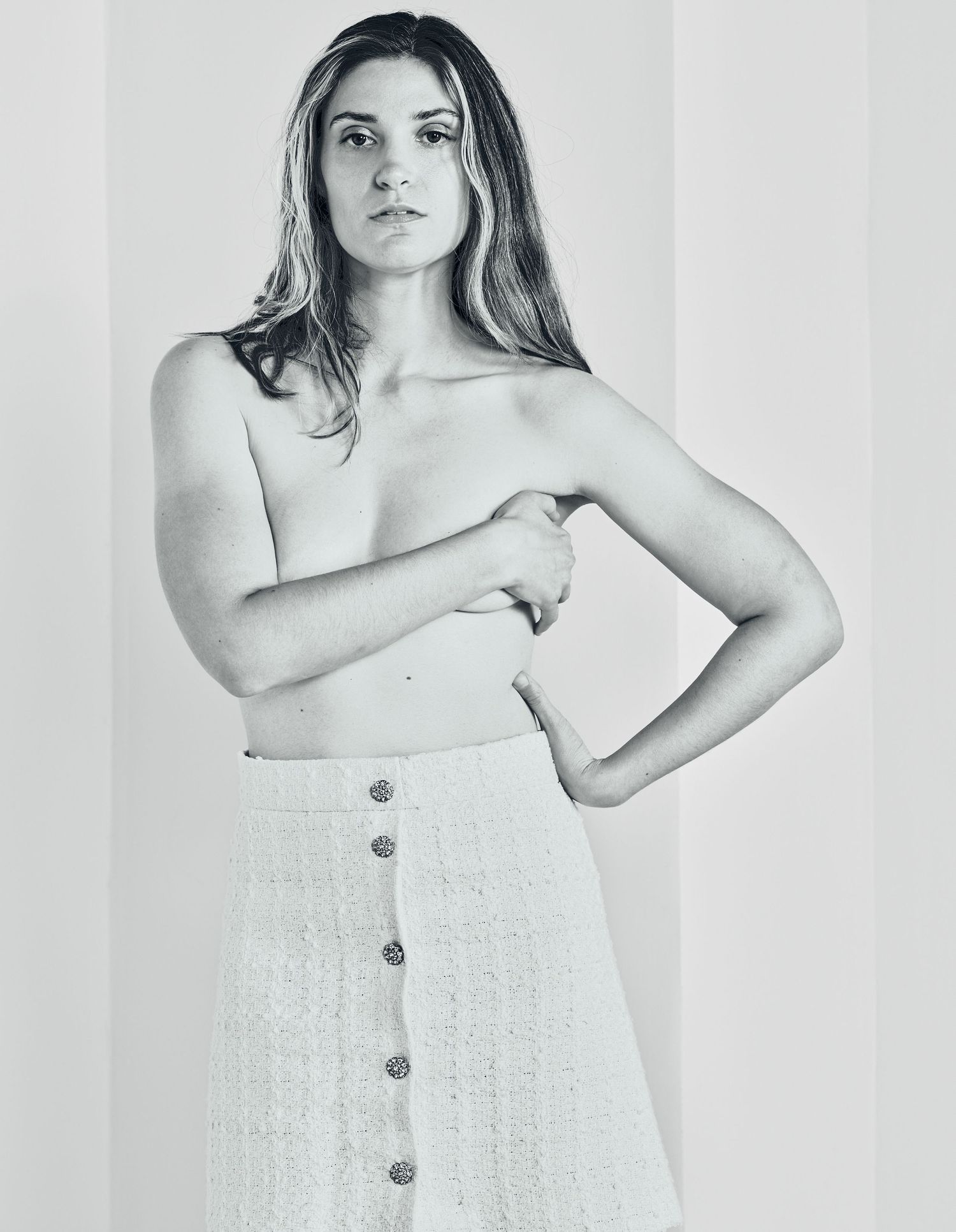 Emotional black and white portrait of Genevieve, expressive and vulnerable.