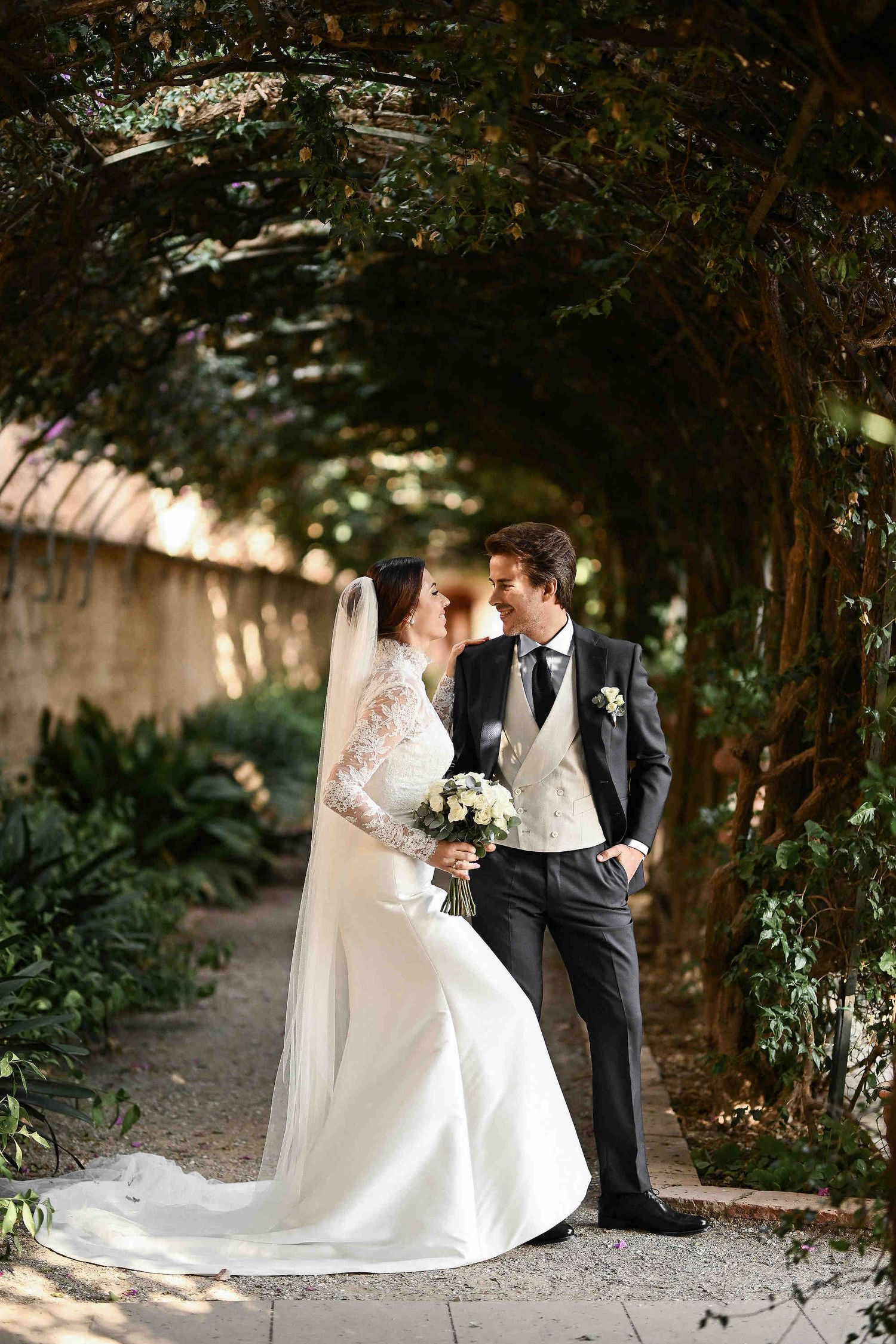 Editorial luxury wedding couple in Spain