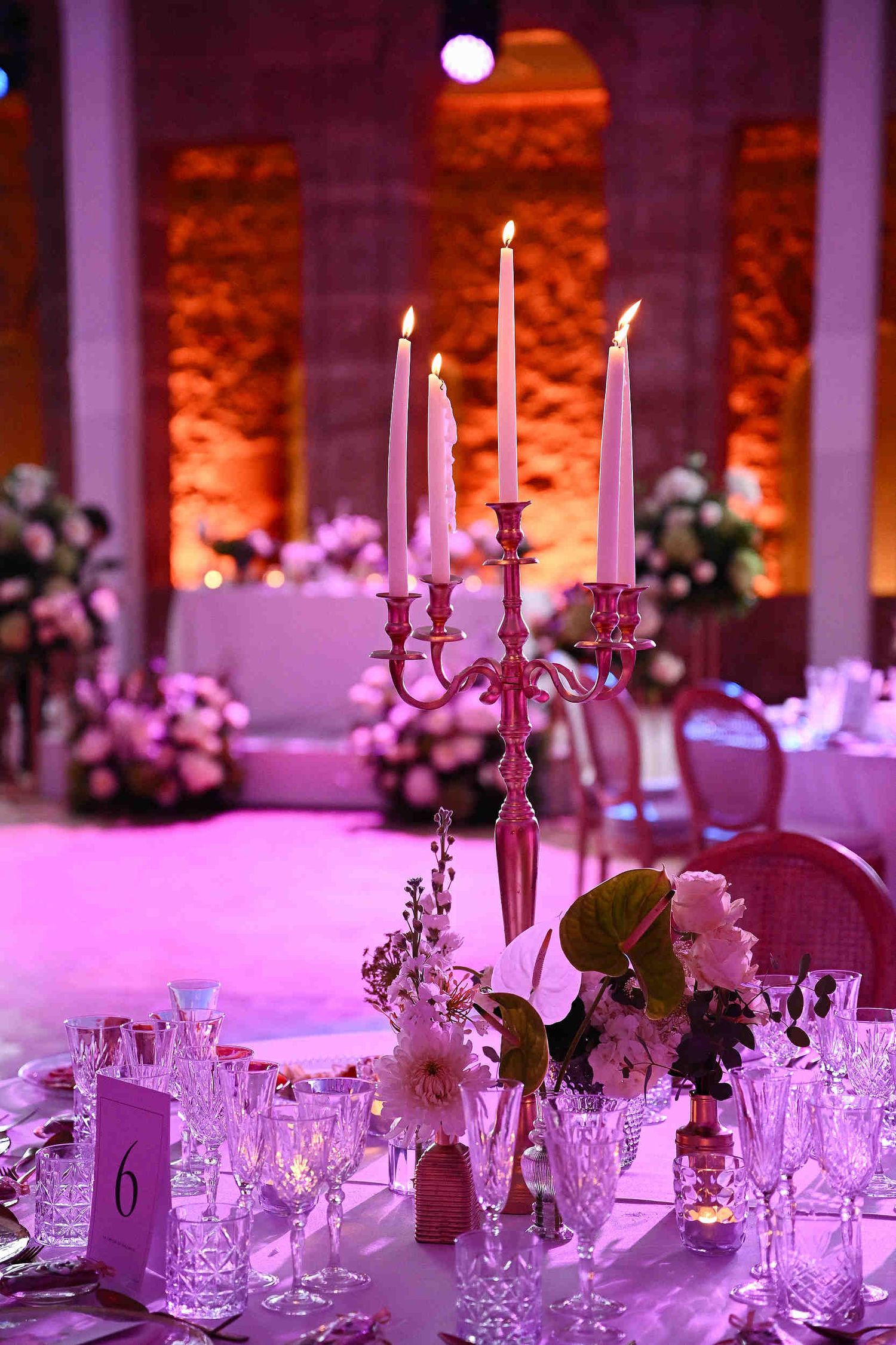 Editorial-style table decor featuring elegant stationery and flowers at La Cartoixa d'Ara Christi, Valencia.