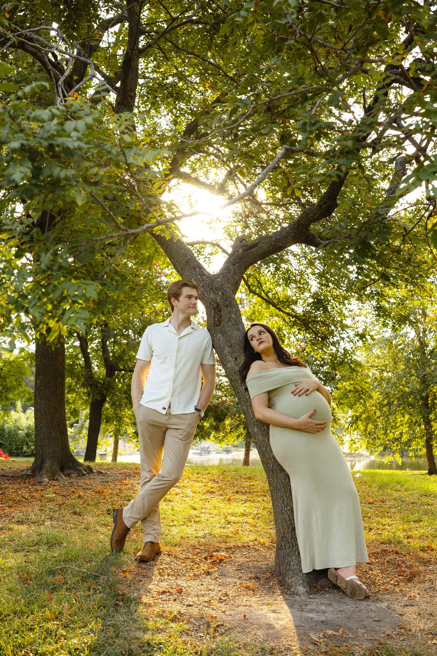St. Louis lifestyle maternity photographer