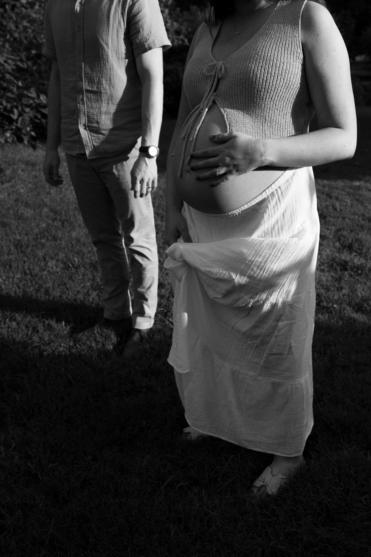St. Louis lifestyle maternity photographer