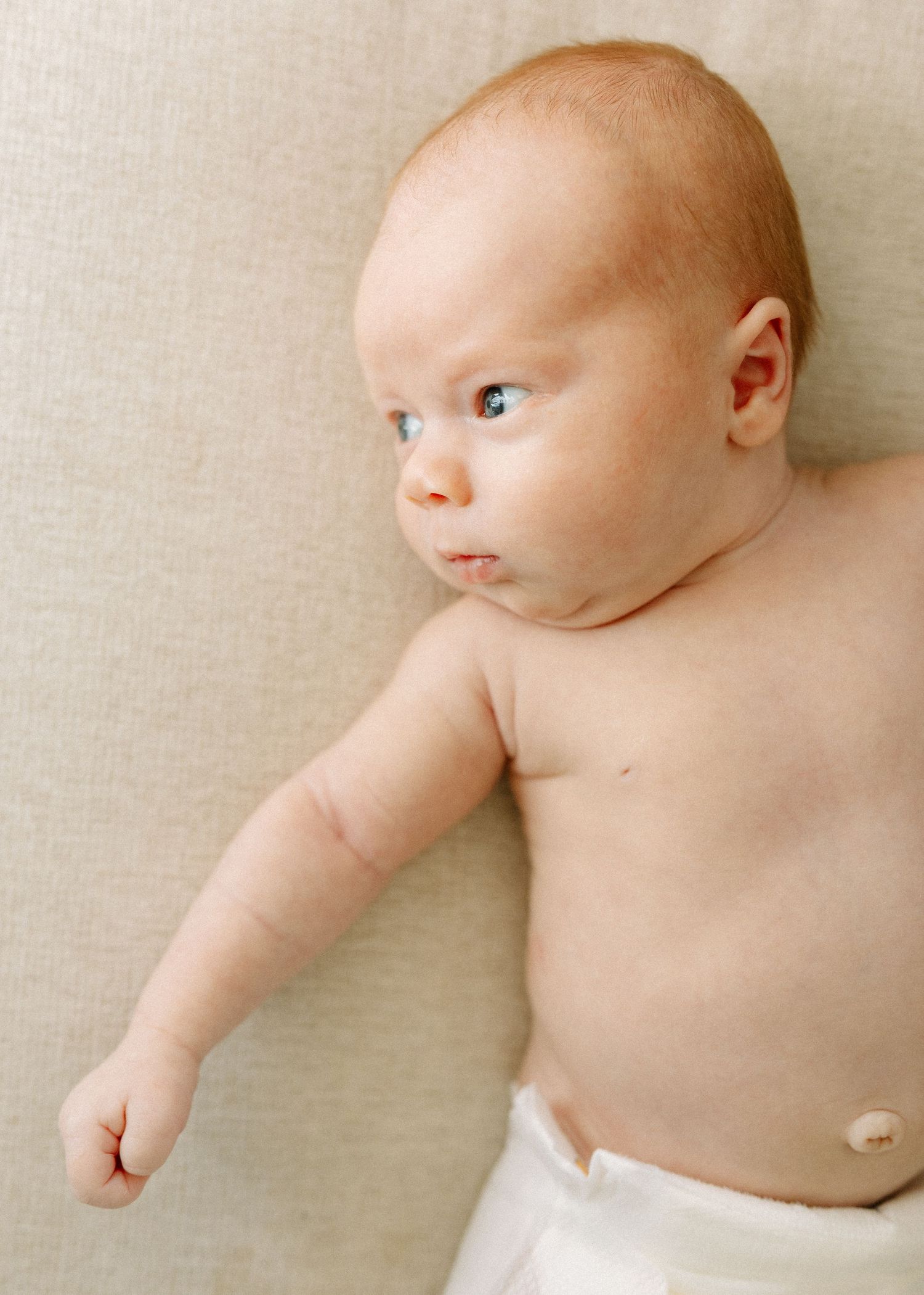 St. Louis lifestyle newborn photographer