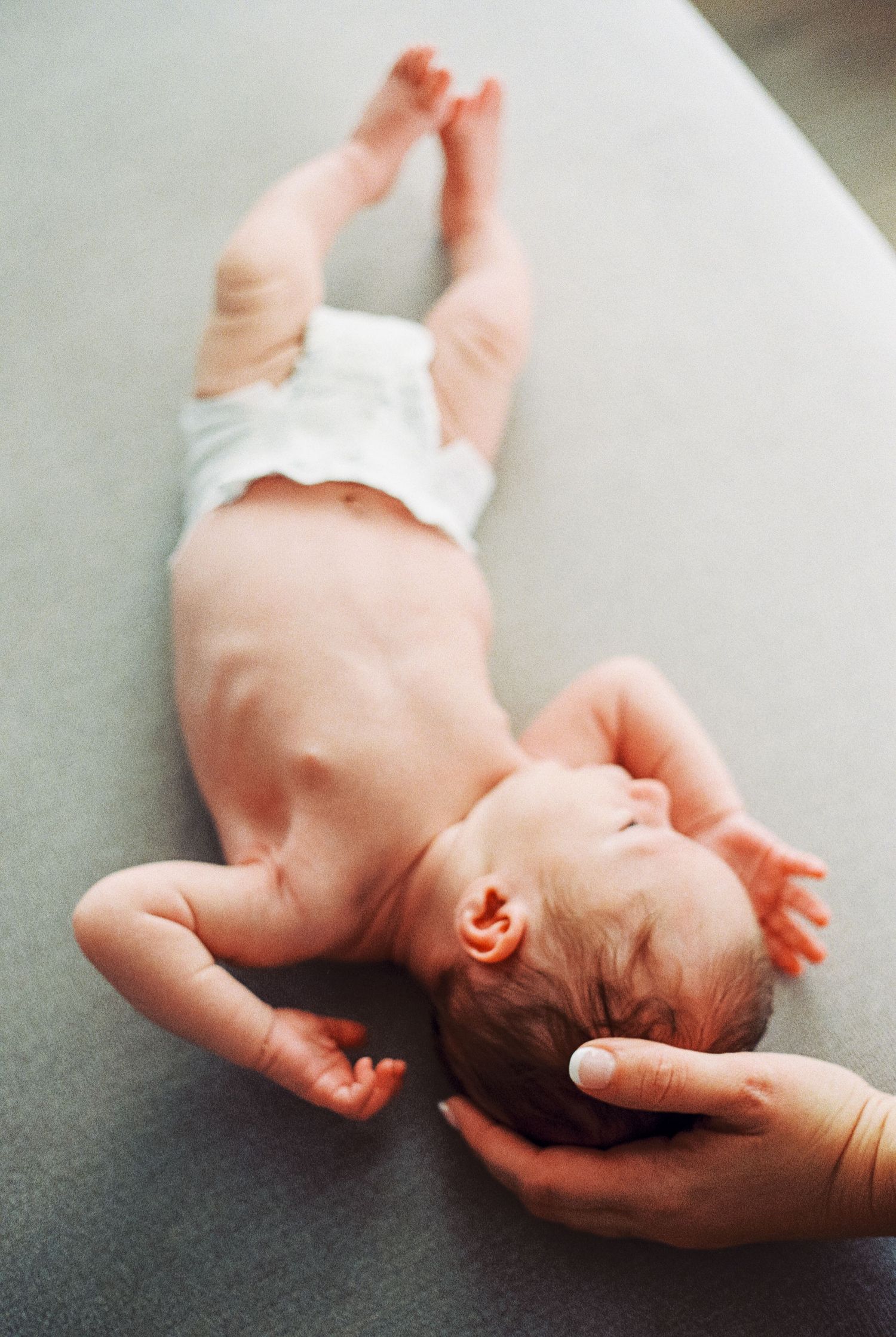 St. Louis lifestyle newborn photographer