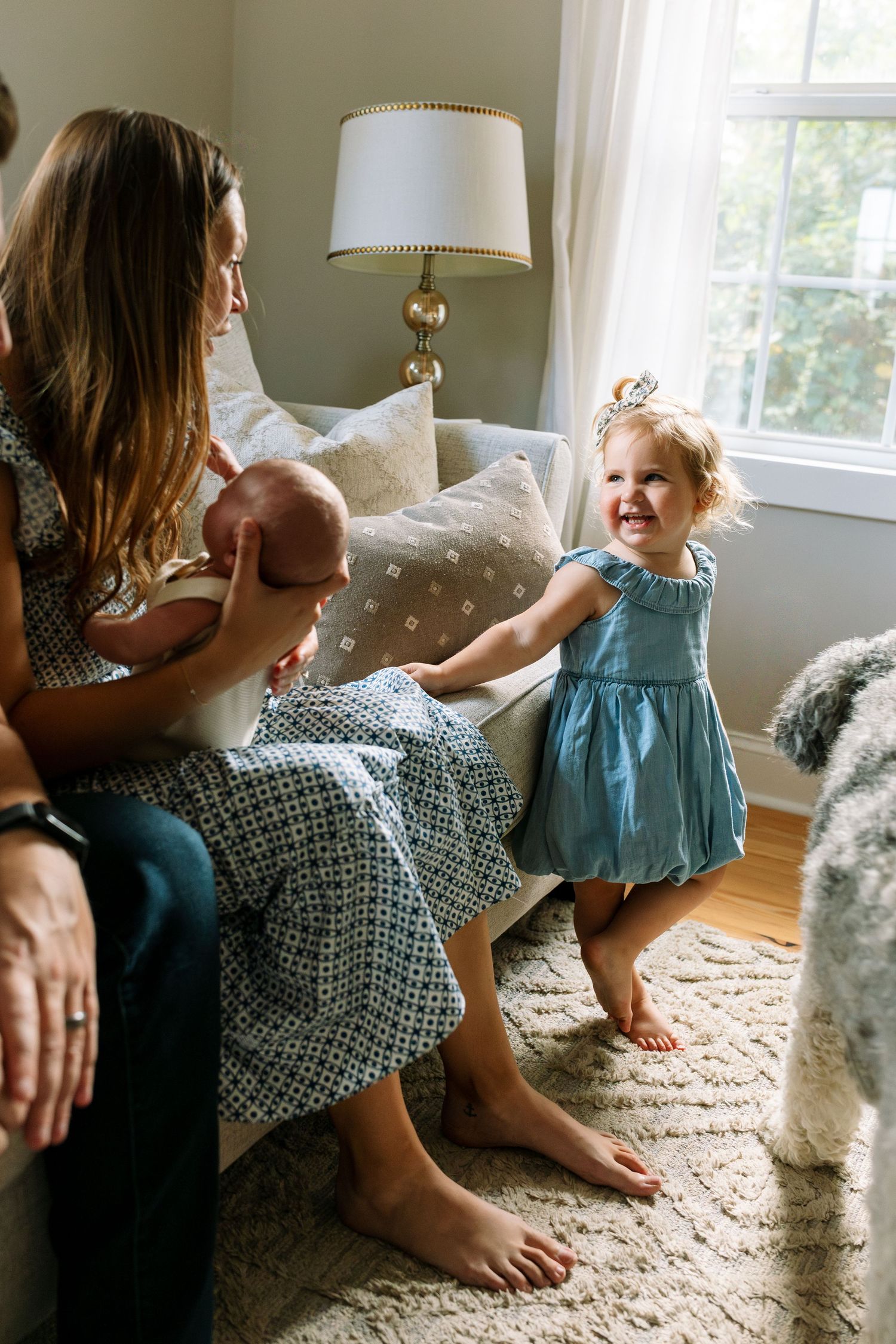 St. Louis lifestyle newborn photographer