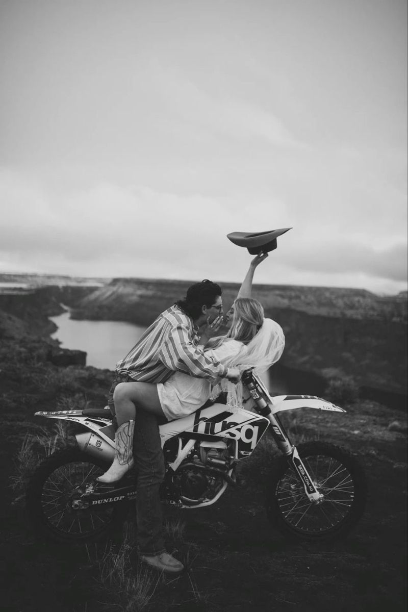 A sequence of black and white photos showing someone resting on a motorcycle in a scenic outdoor landscape.