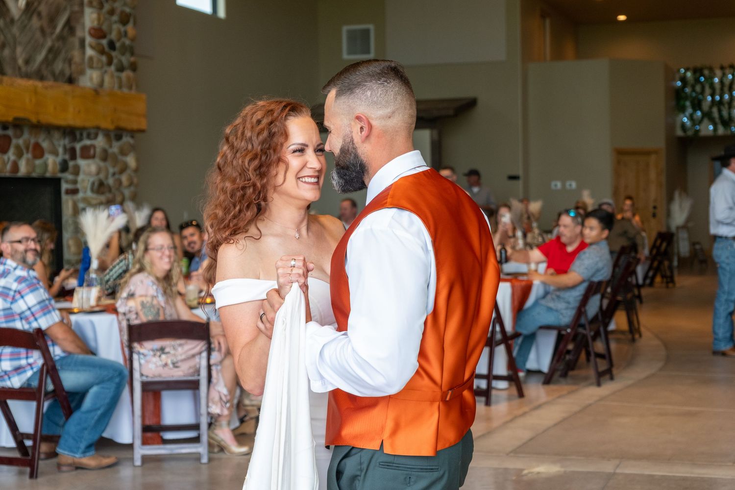 Longhorns and Lace Wedding Venue Photography
Delta and Grand Junction, Colorado Wedding Photographer
