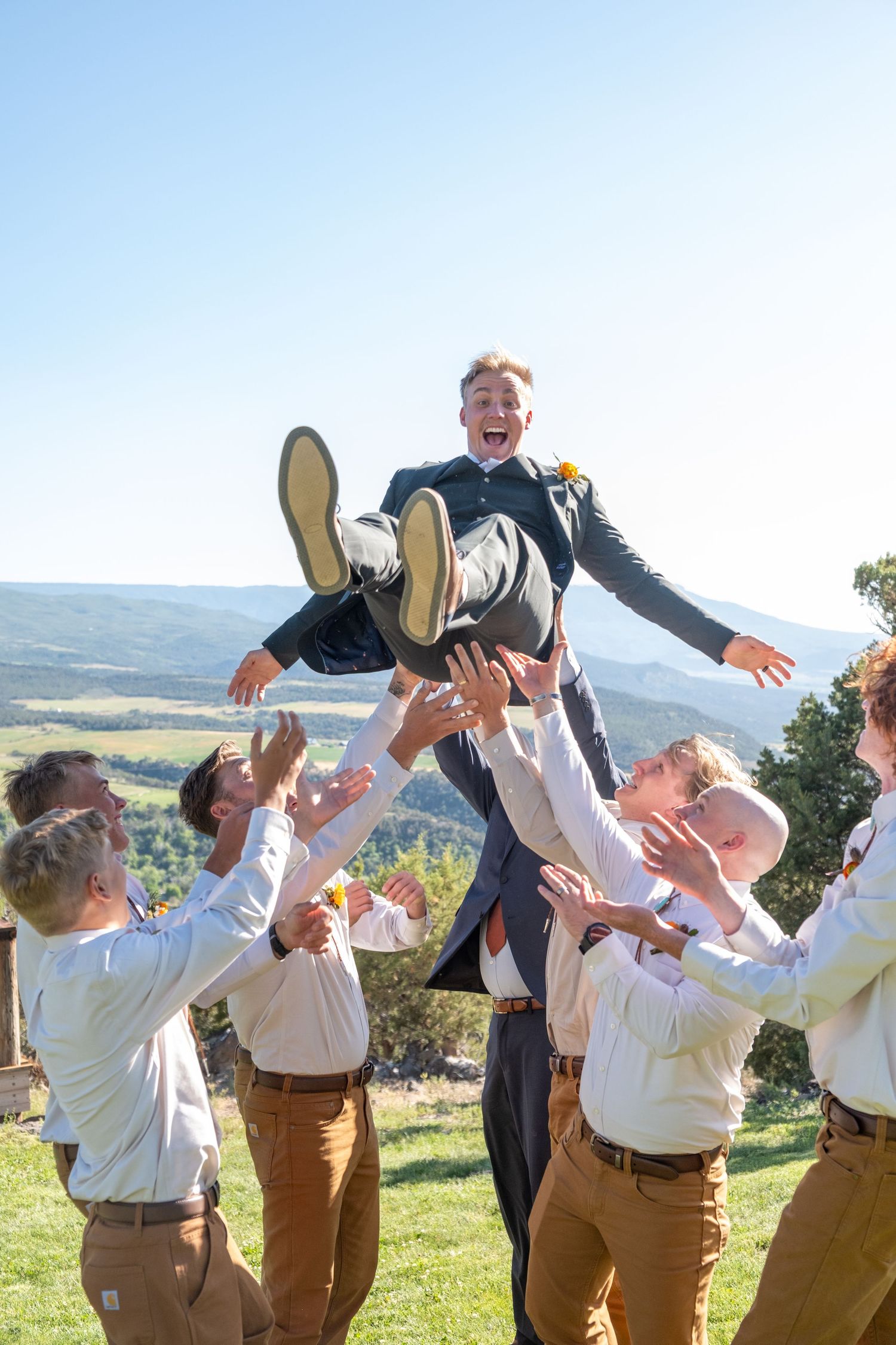 Grand Mesa Wedding Photography
Grand Junction, Colorado Documentary Wedding Photographer