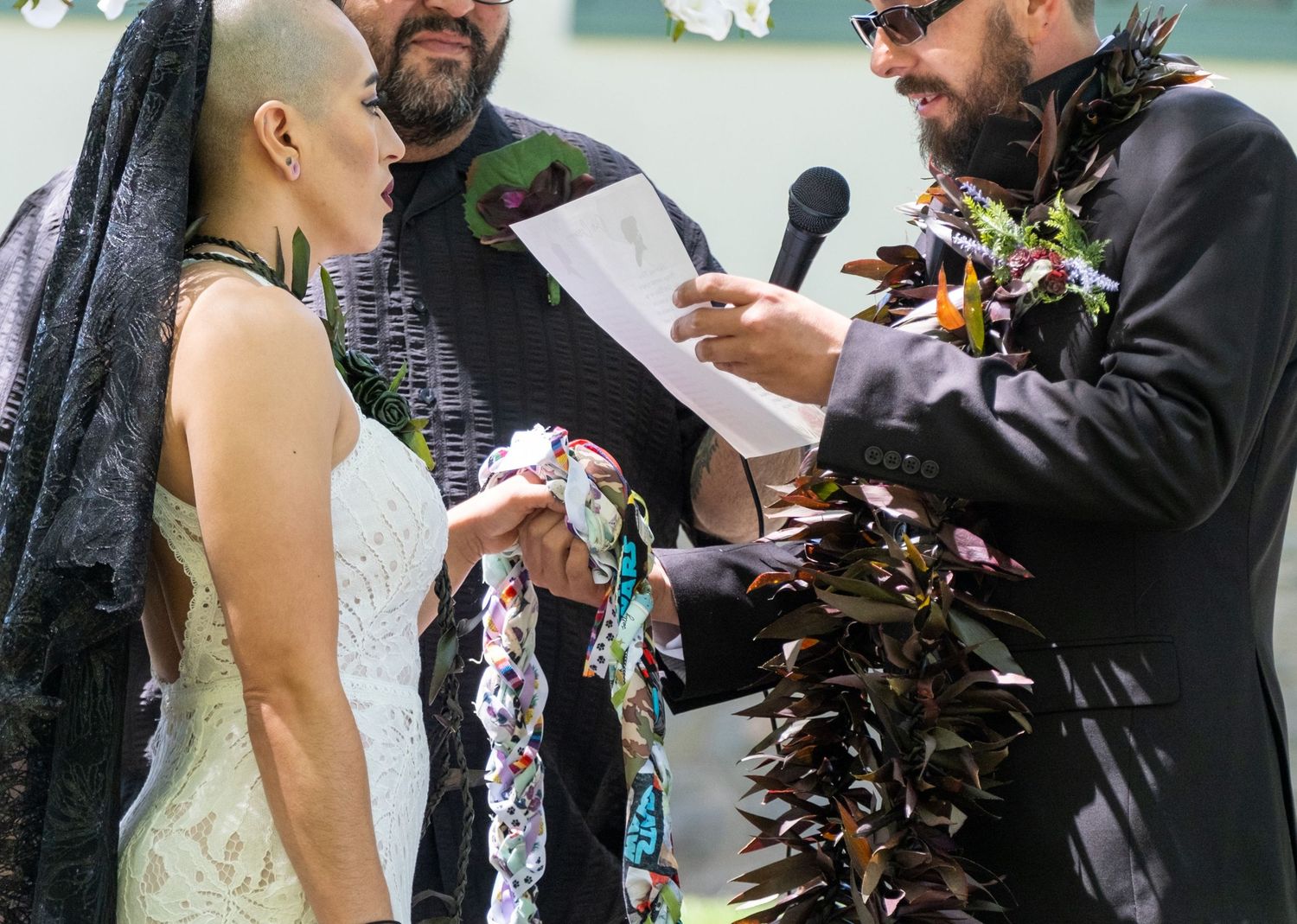 Redlands Community Center Wedding Photography
Grand Junction, Colorado Documentary Wedding Photographer