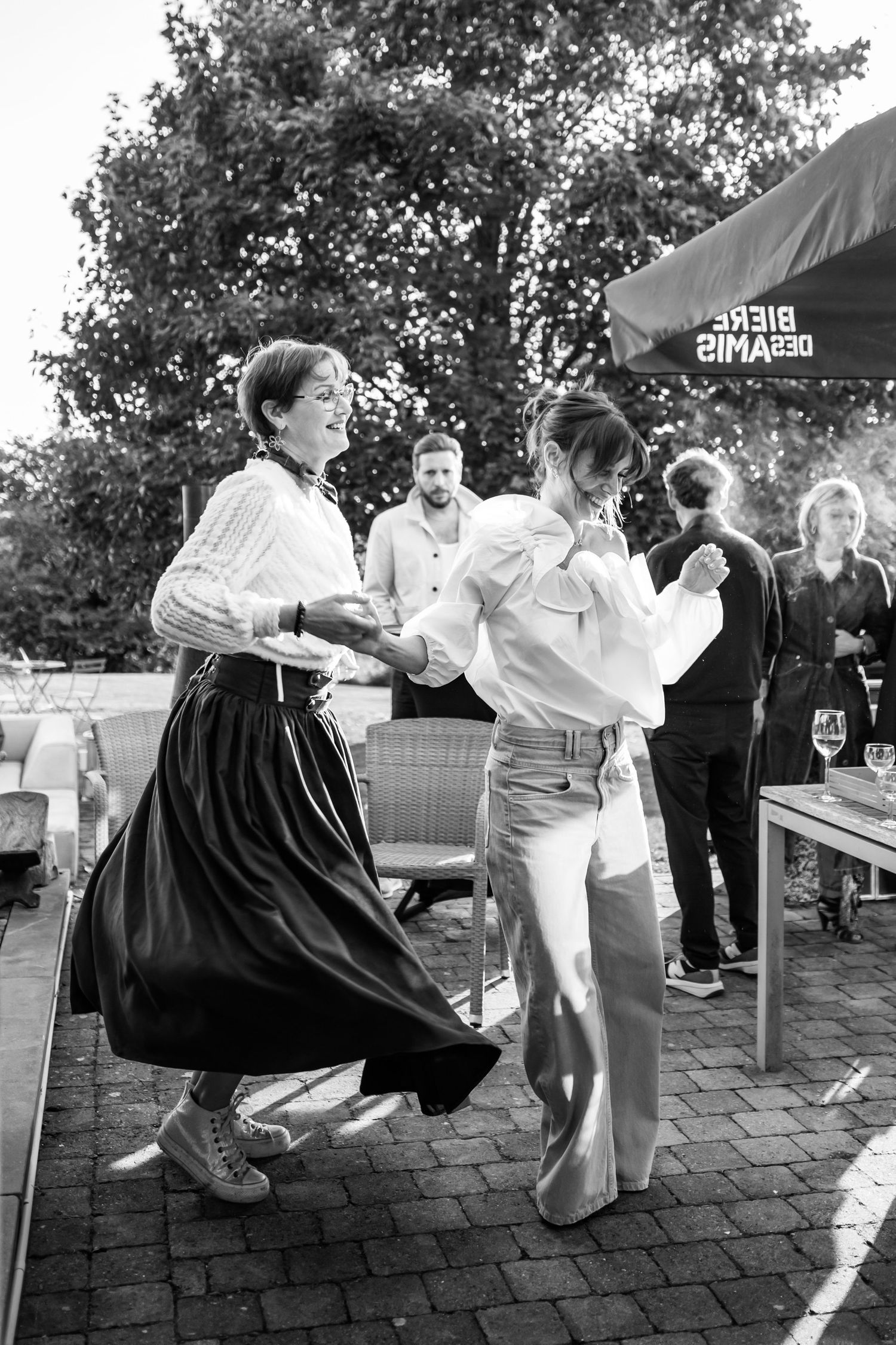 Photographe mariage, portrait, mode
Portrait, Fashion, Editorial, Wedding & Families Photographer
Liège - Bruxelles - Belgique - Europe