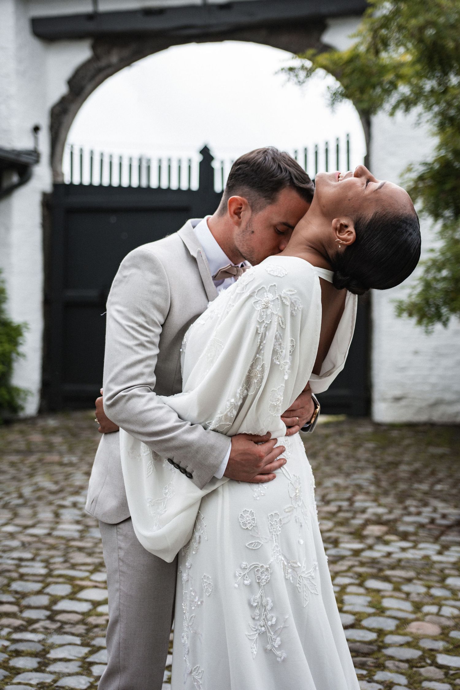 Photographe mariage, portrait, mode
Portrait, Fashion, Editorial, Wedding & Families Photographer
Liège - Bruxelles - Belgique - Europe