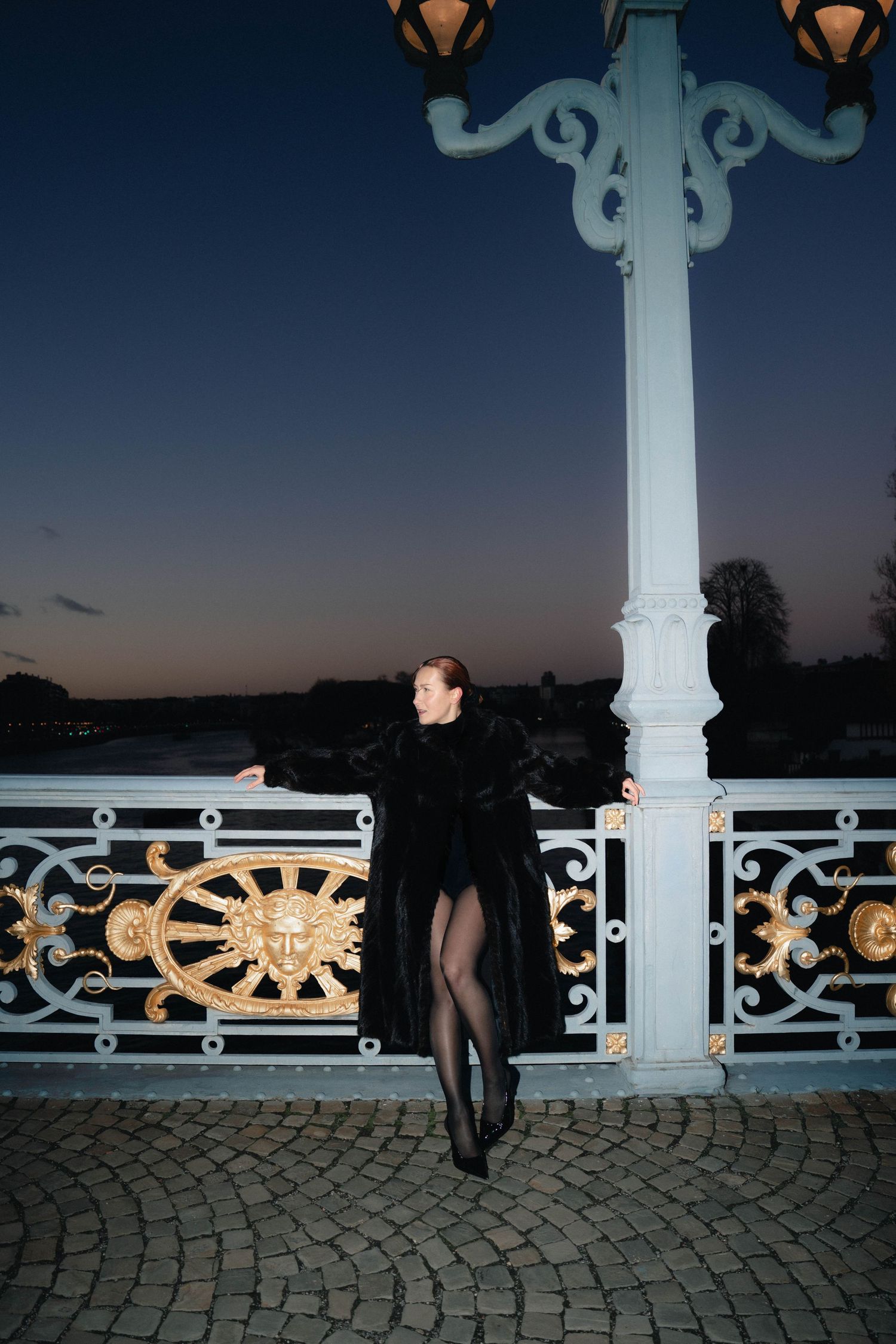 Photographe mariage, portrait, mode
Portrait, Fashion, Editorial, Wedding & Families Photographer
Liège - Bruxelles - Belgique - Europe