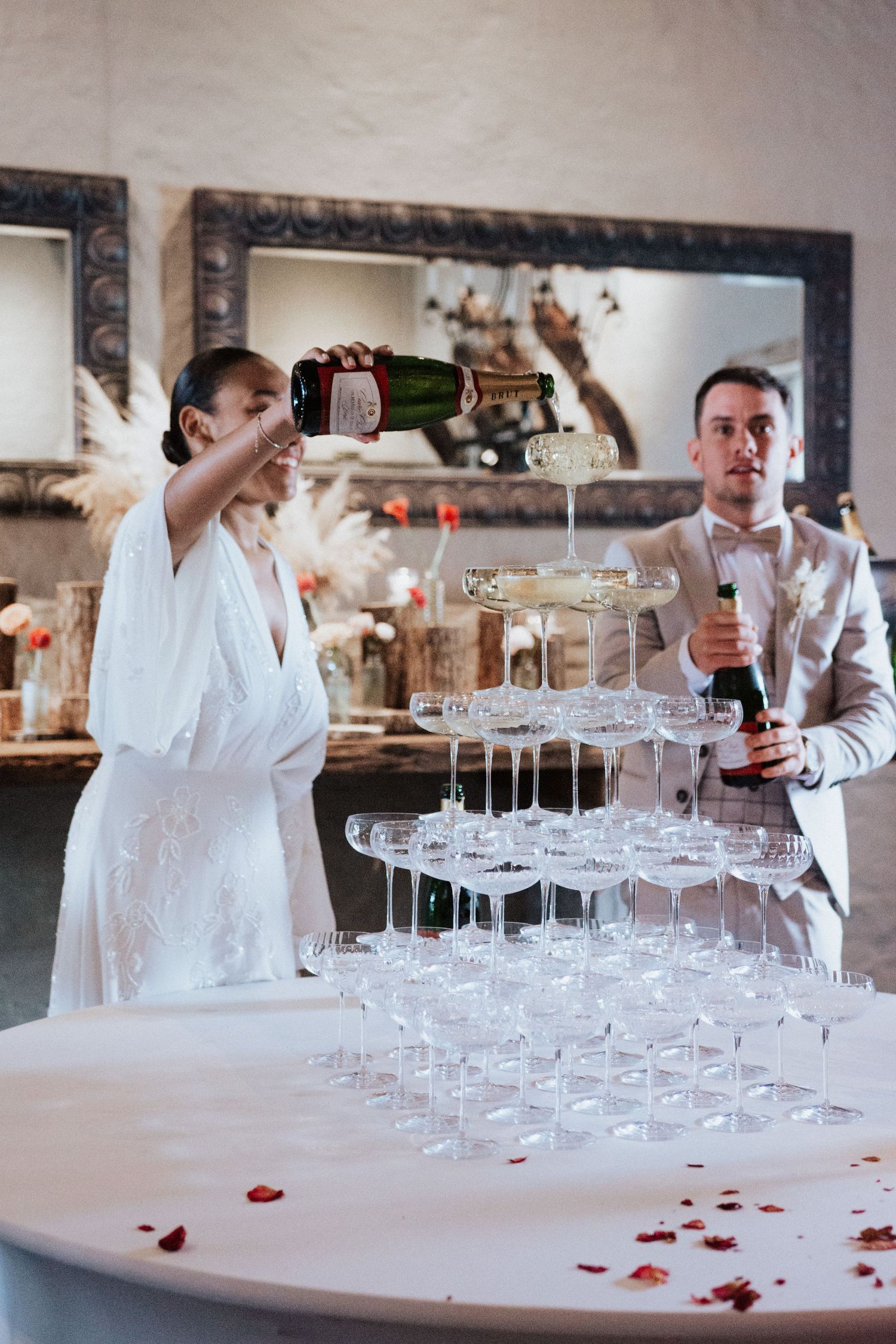 Photographe mariage, portrait, mode
Portrait, Fashion, Editorial, Wedding & Families Photographer
Liège - Bruxelles - Belgique - Europe