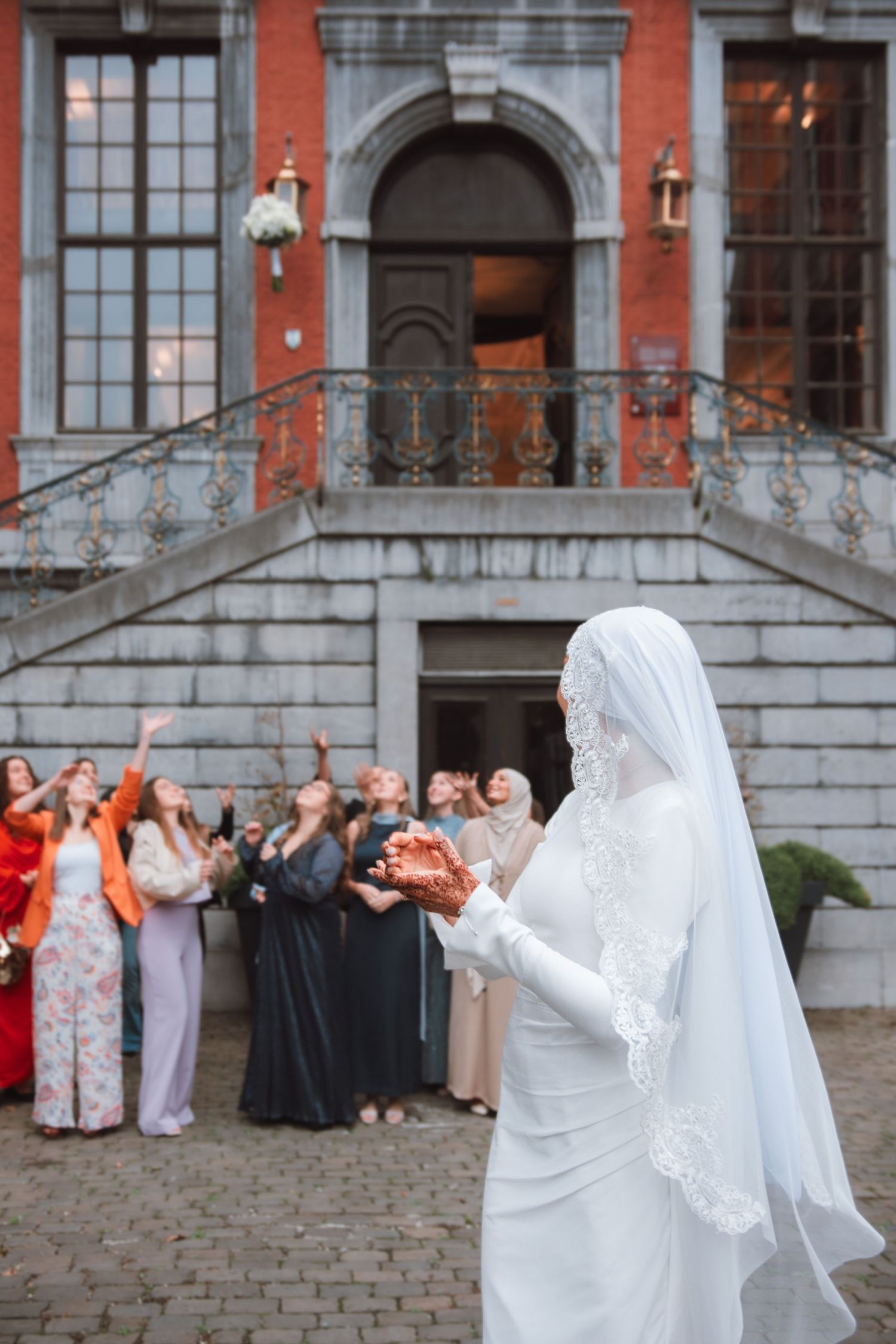Photographe mariage, portrait, mode
Portrait, Fashion, Editorial, Wedding & Families Photographer
Liège - Bruxelles - Belgique - Europe
