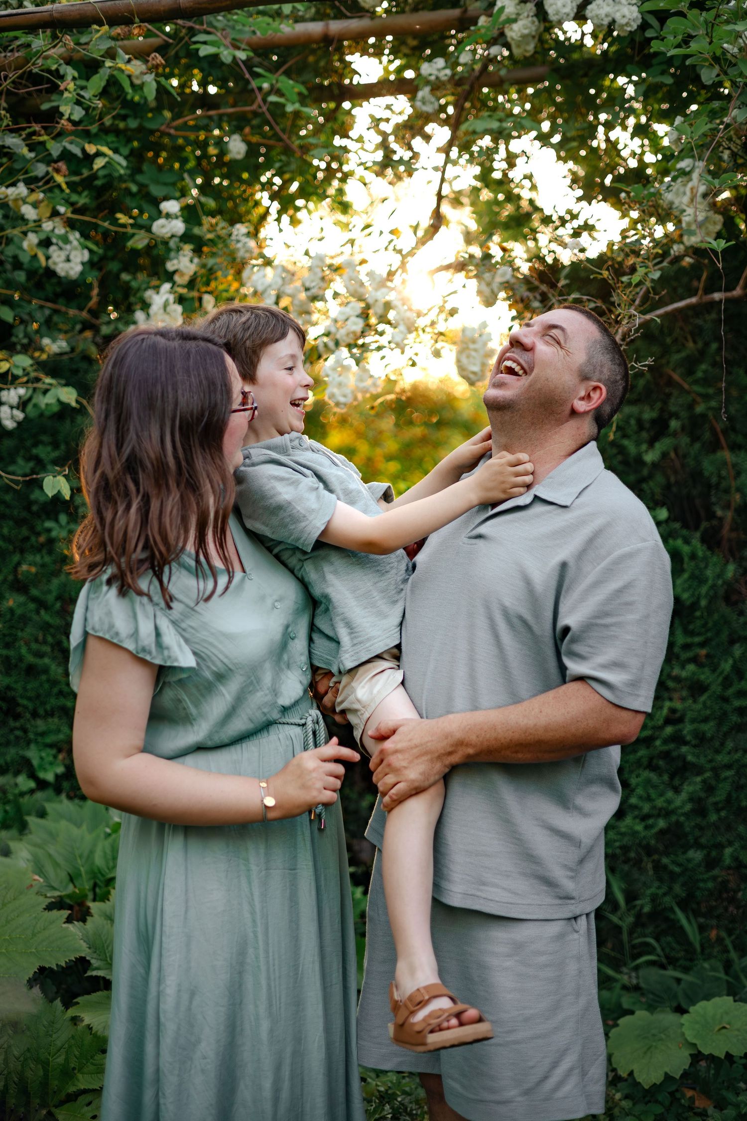 Séance famille en extérieur à Langon La Réole Bazas – photographe famille