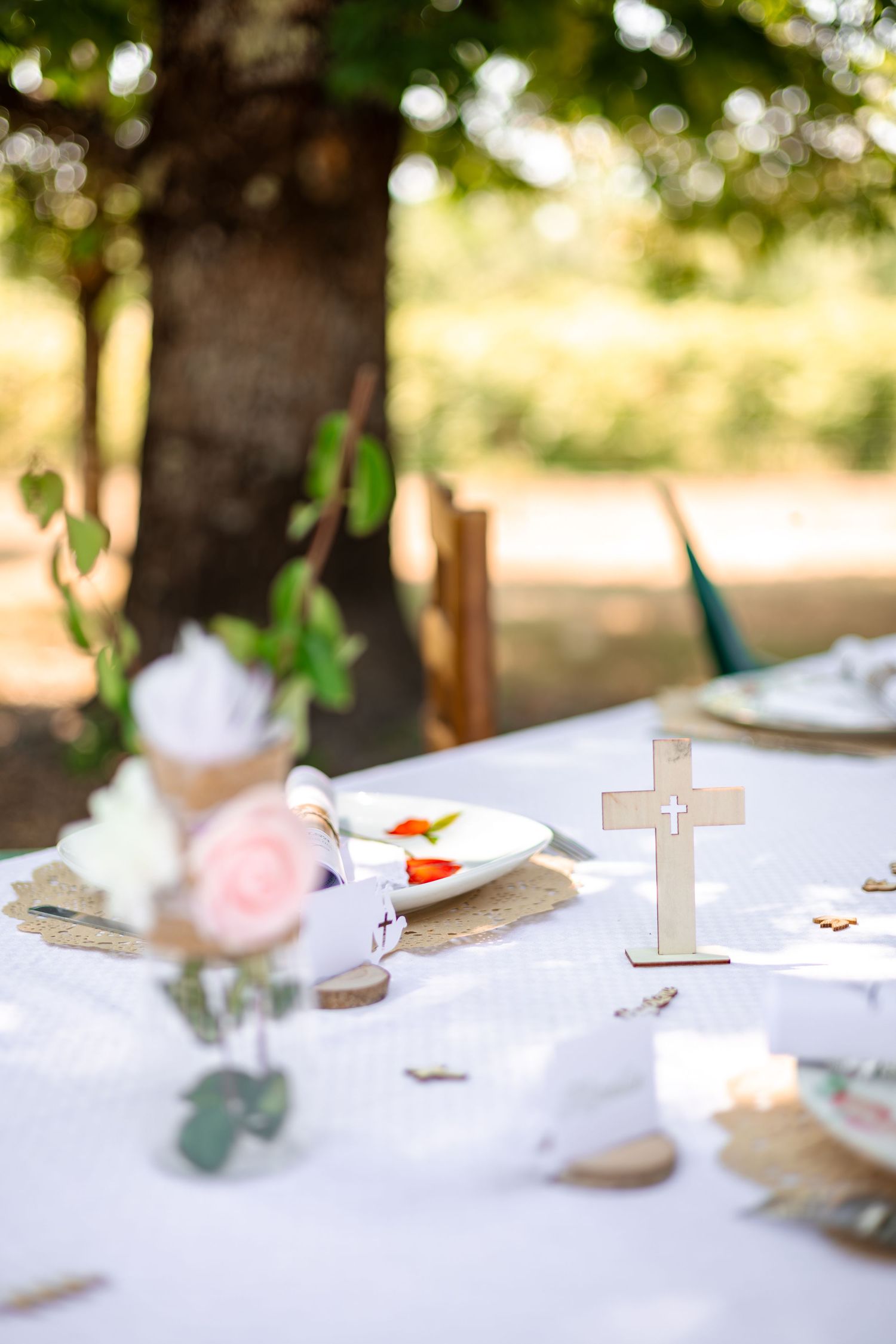 Décor de table baptême à Langon