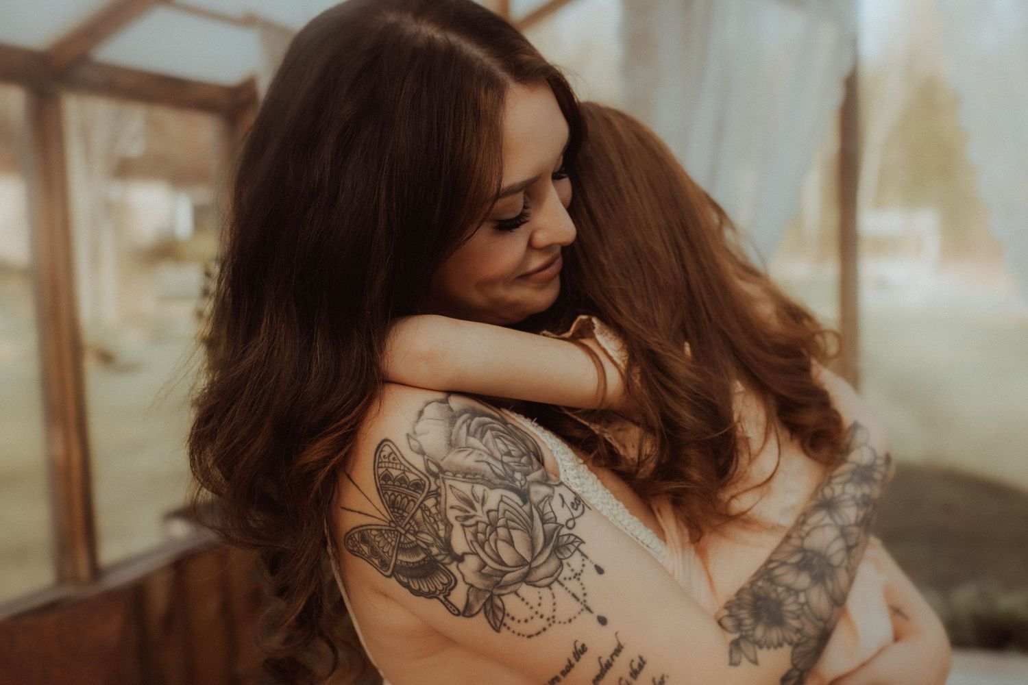 Mom hugging her daughter in a tender moment by  Bowmanville, ON family photographer.