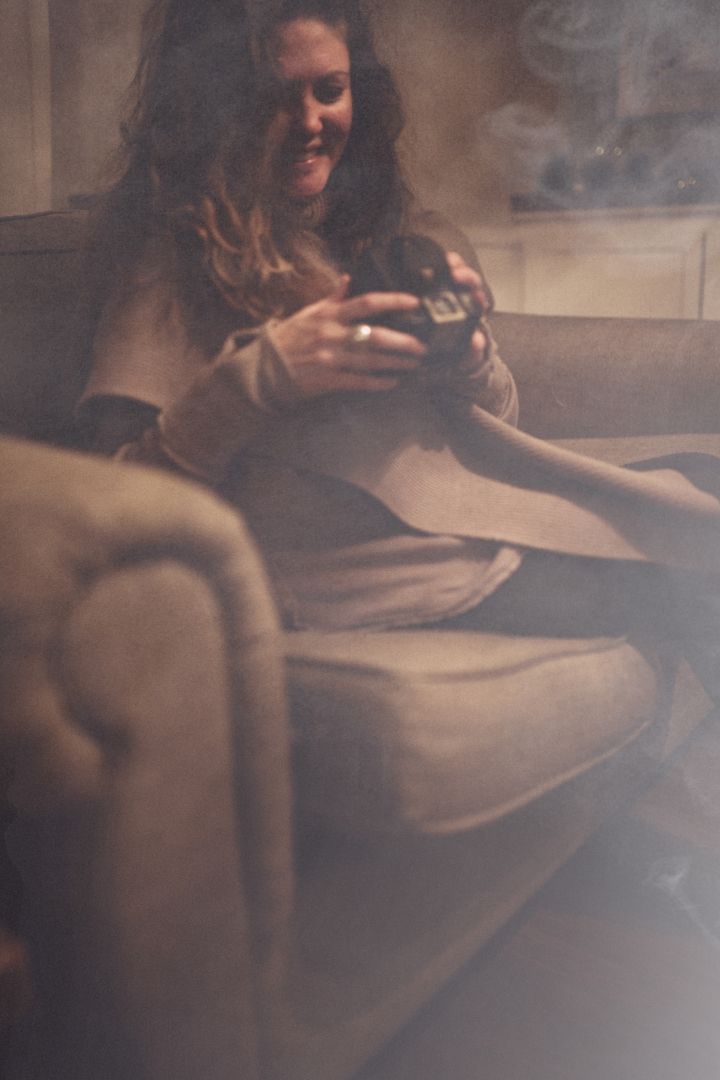 Artistic photography with soft natural lighting and dreamy atmosphere of a Bowmanville, ON family photographer