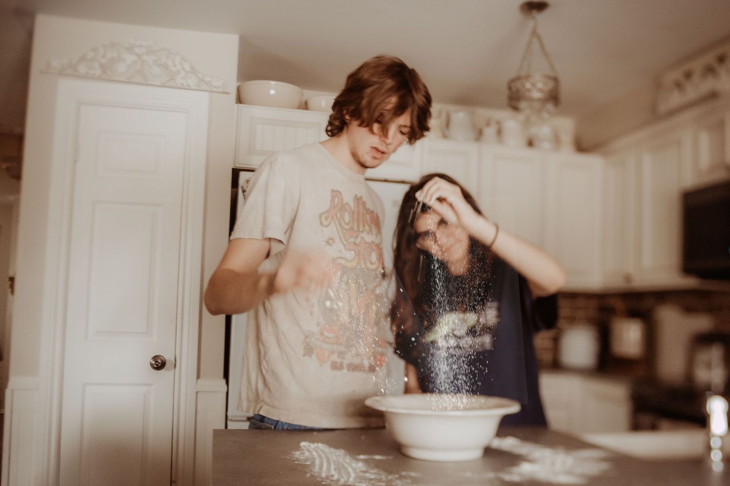 Family lifestyle photographer in Bowmanville, ON. Quick ways to save memories instead of scrapbooking.