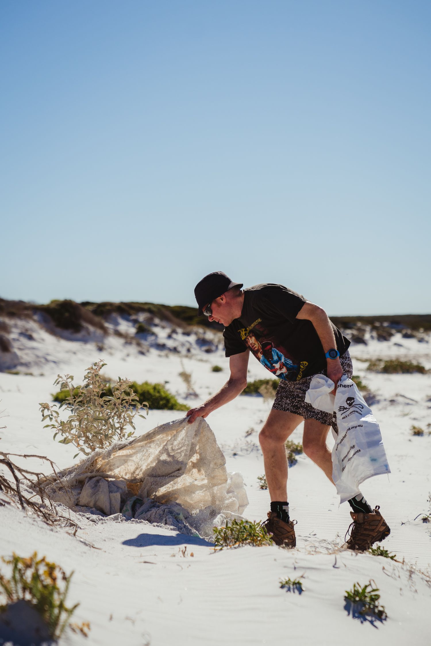 Bremer Bay beach clean up