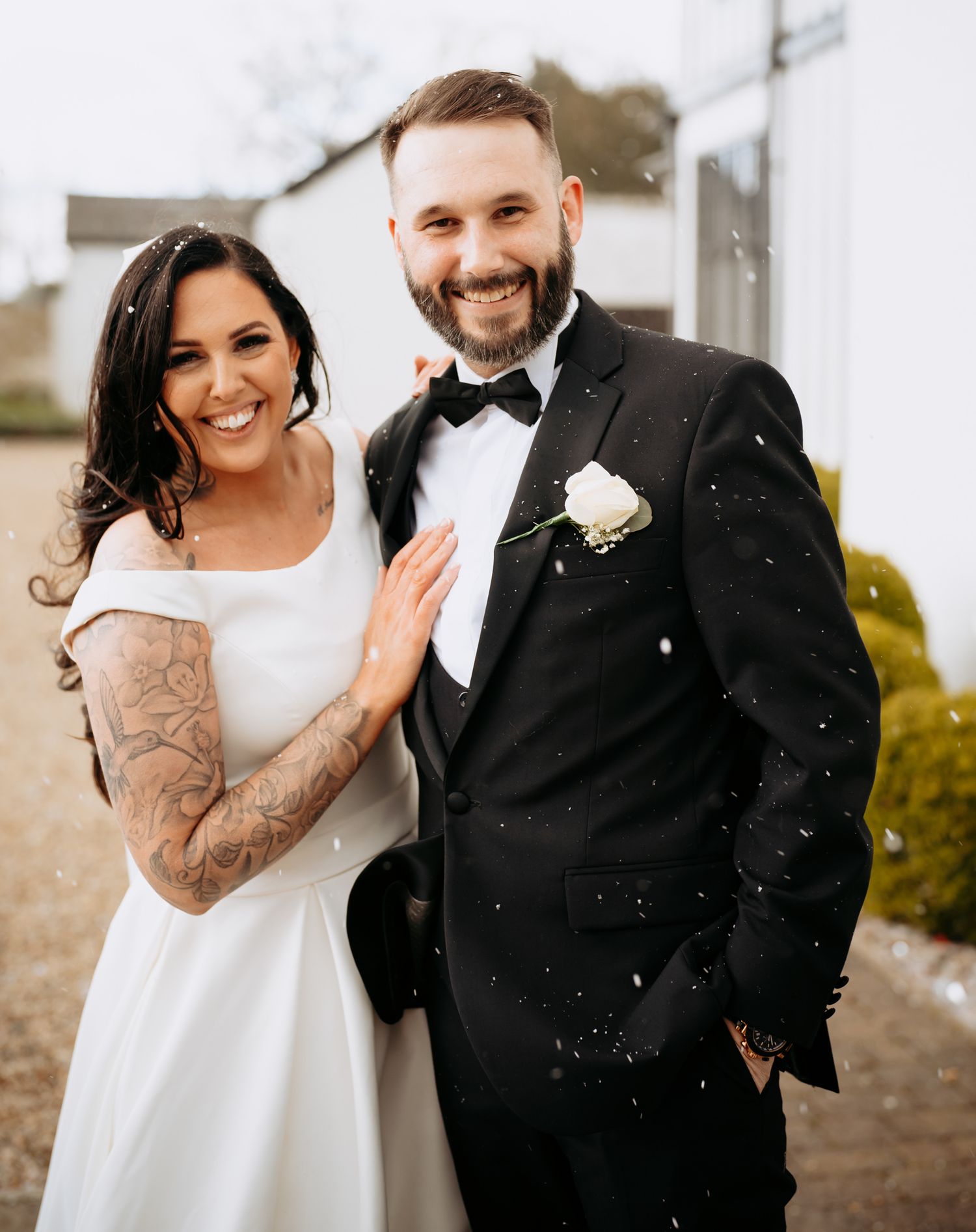 Ely wedding photos in the snow showing winter couple shots.
