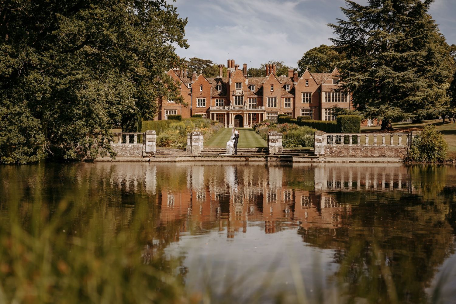 Iconic lake photo spot at Longstowe Hall, Cambridge.