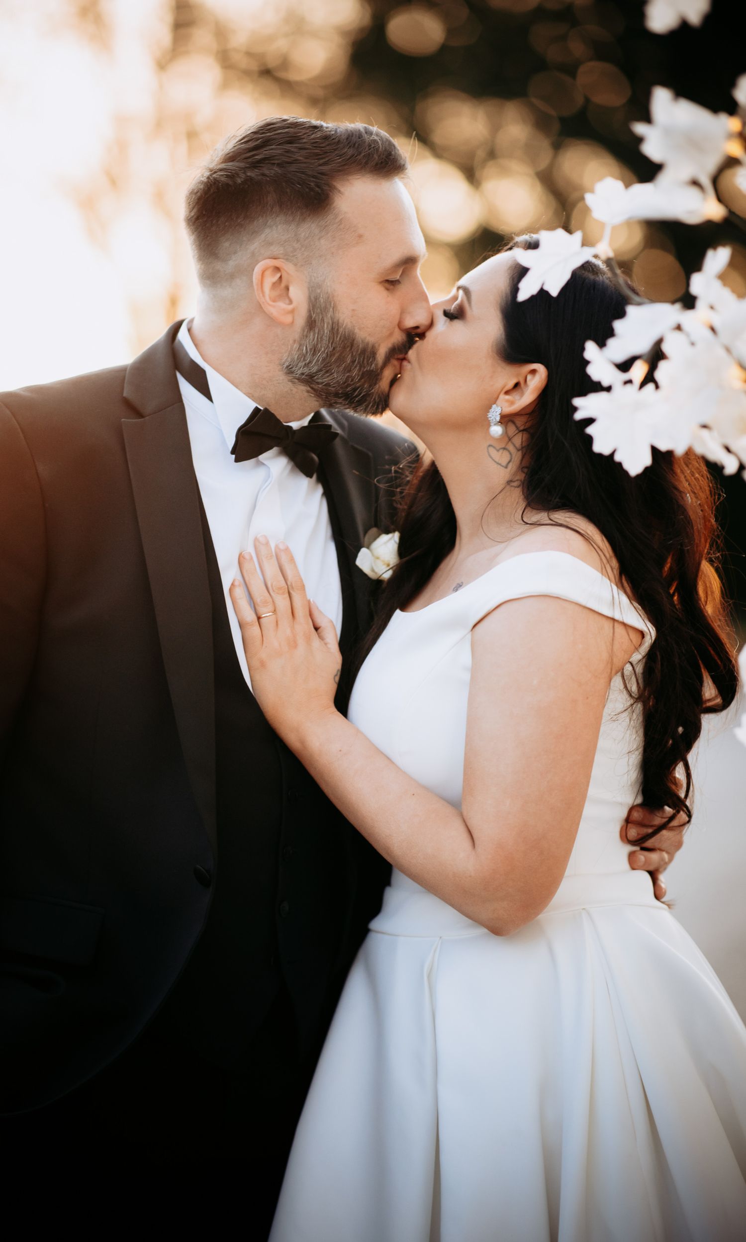 Sunset and snow wedding photography captured with professional cameras.
