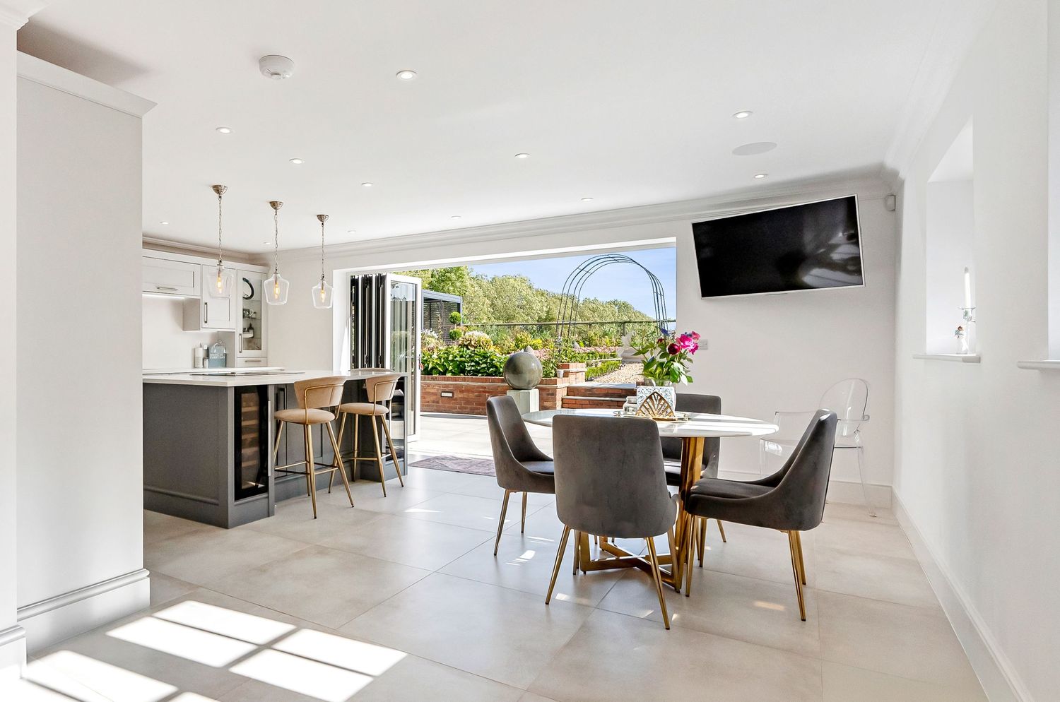 Bright and airy commercial property photography in Cambridge.