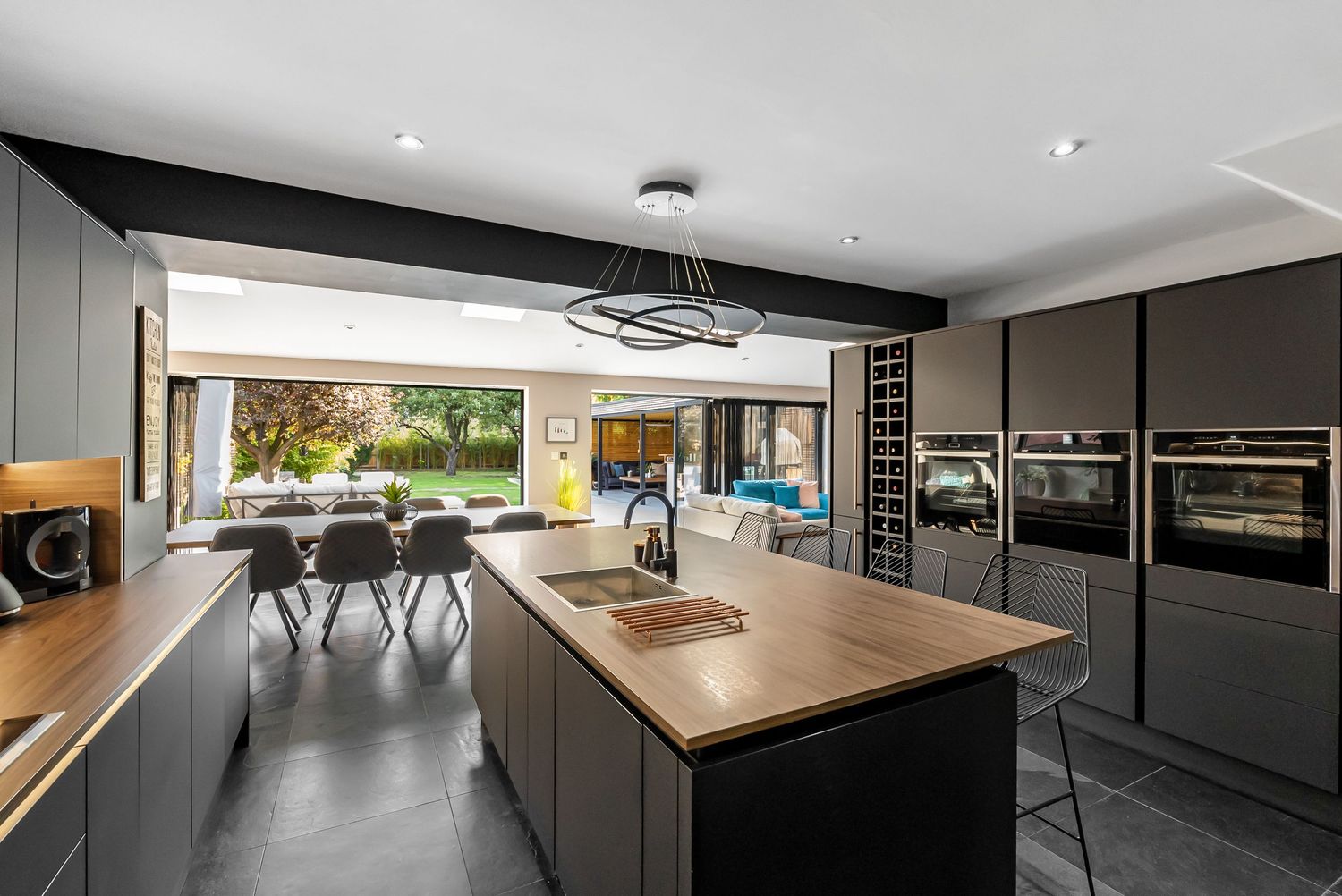 Fast turnaround property photography for estate agents in St Ives.