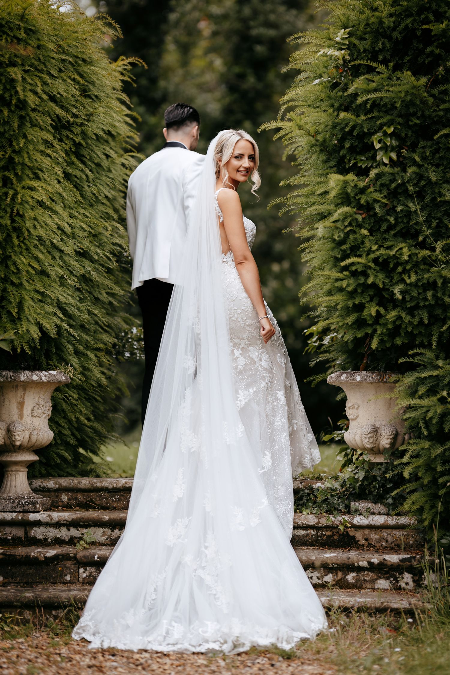 Natural light bride and groom couple shots in the Cambridgeshire countryside.