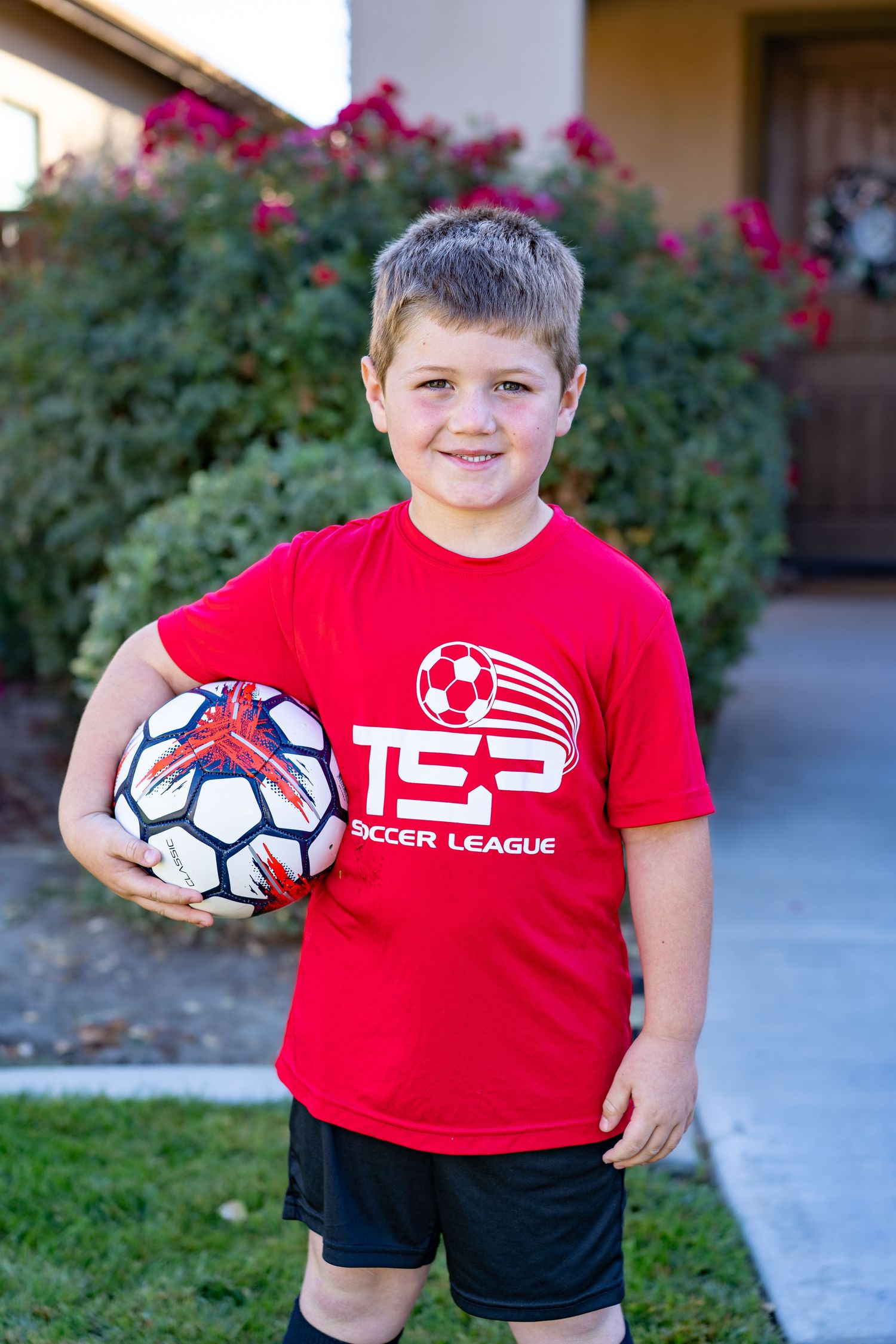 Youth TSP soccer player getting team head shot