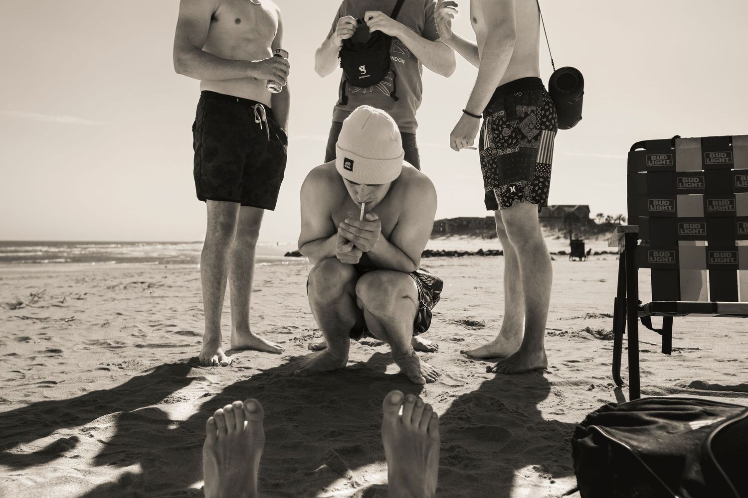 Documentary Photography, Surfers, Smoking, B&W, Beach, Wind, Barefoot