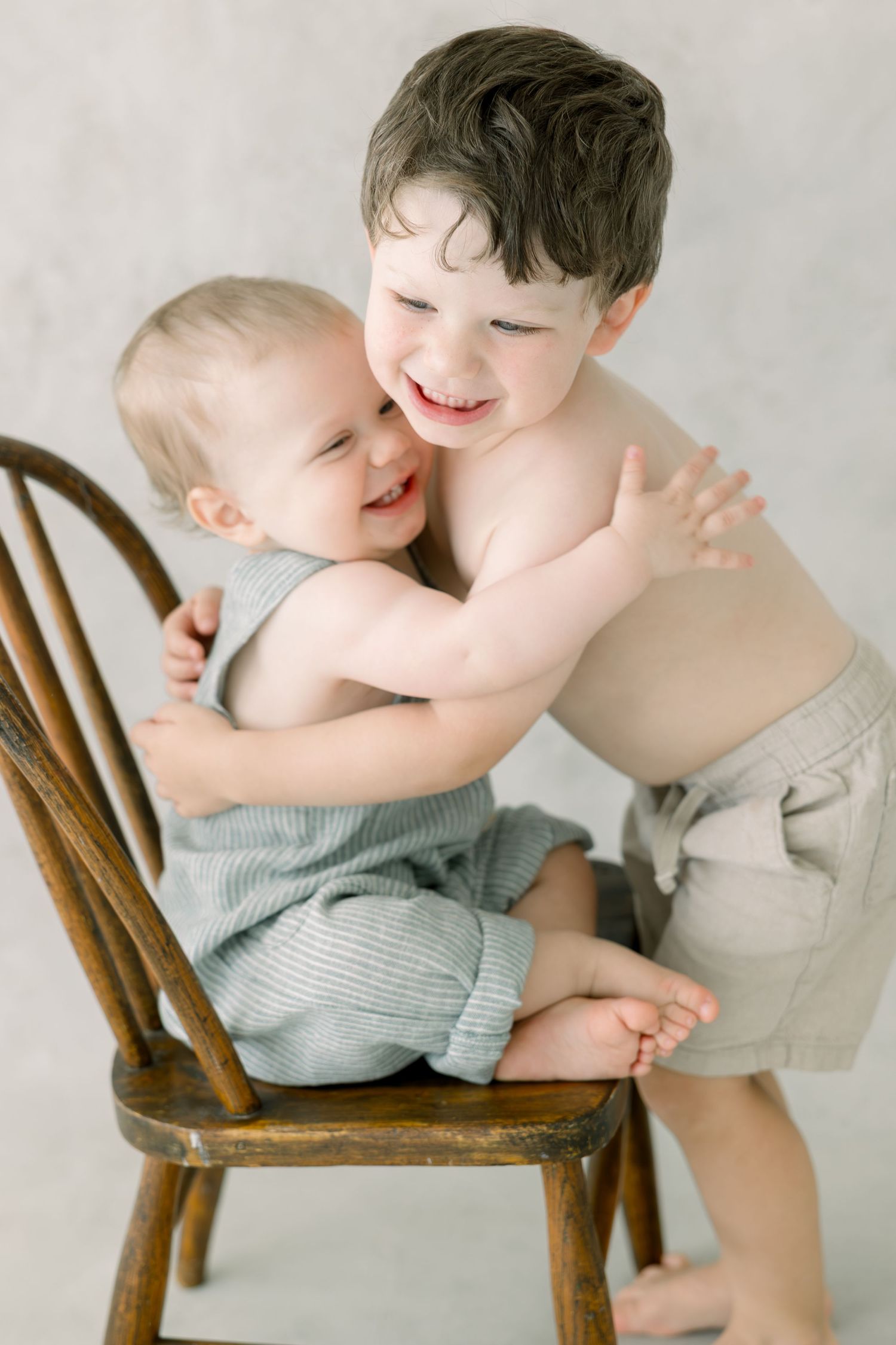 Tampa Family Photographer, Tampa Newborn Photographer, Childhood Natural Light Studio Session, St Petersburgh Family Photographer