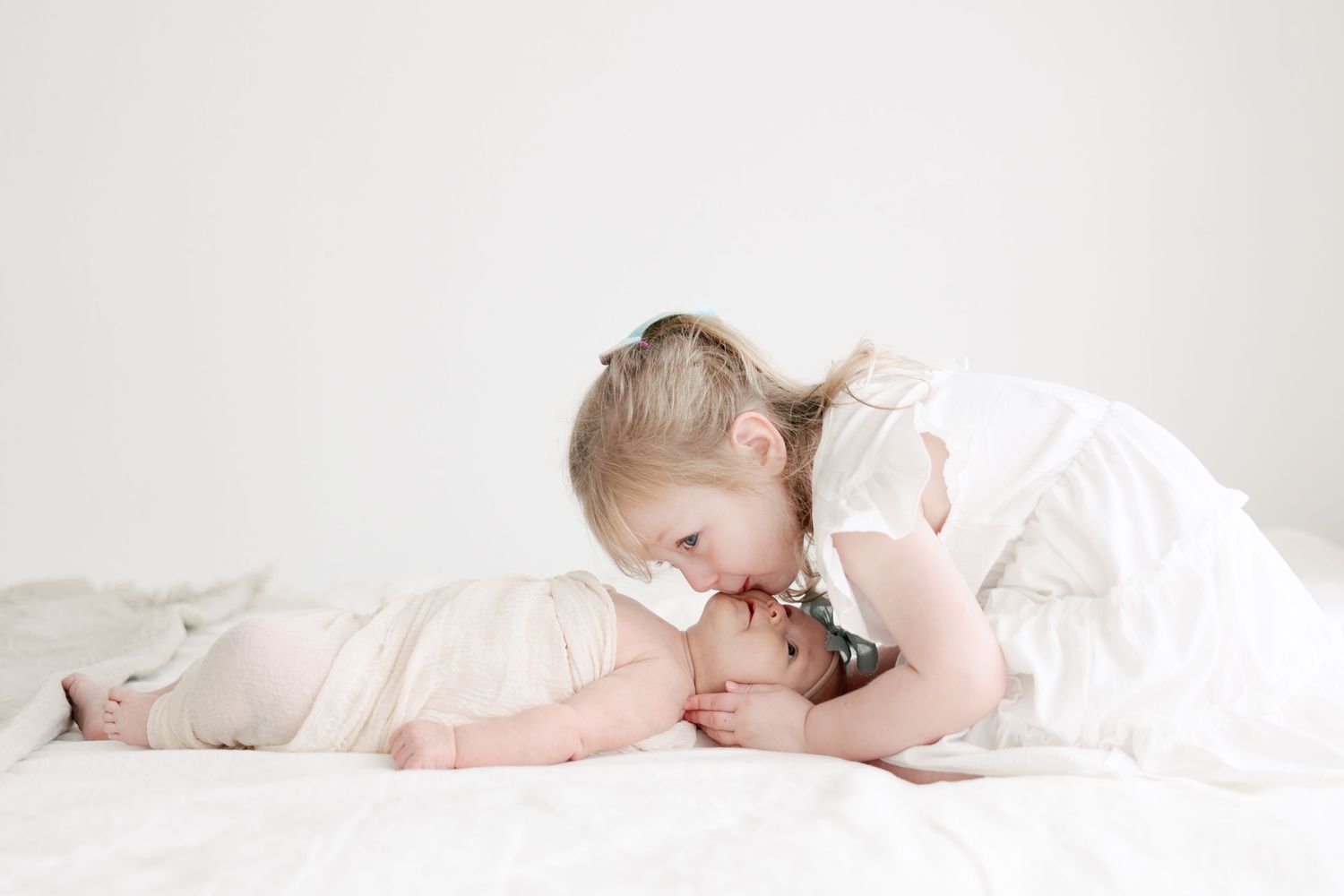 Tampa Family Photographer Tampa Newborn Photographer Tampa Maternity Photographer Heather Walker Photography Beach family Photographer