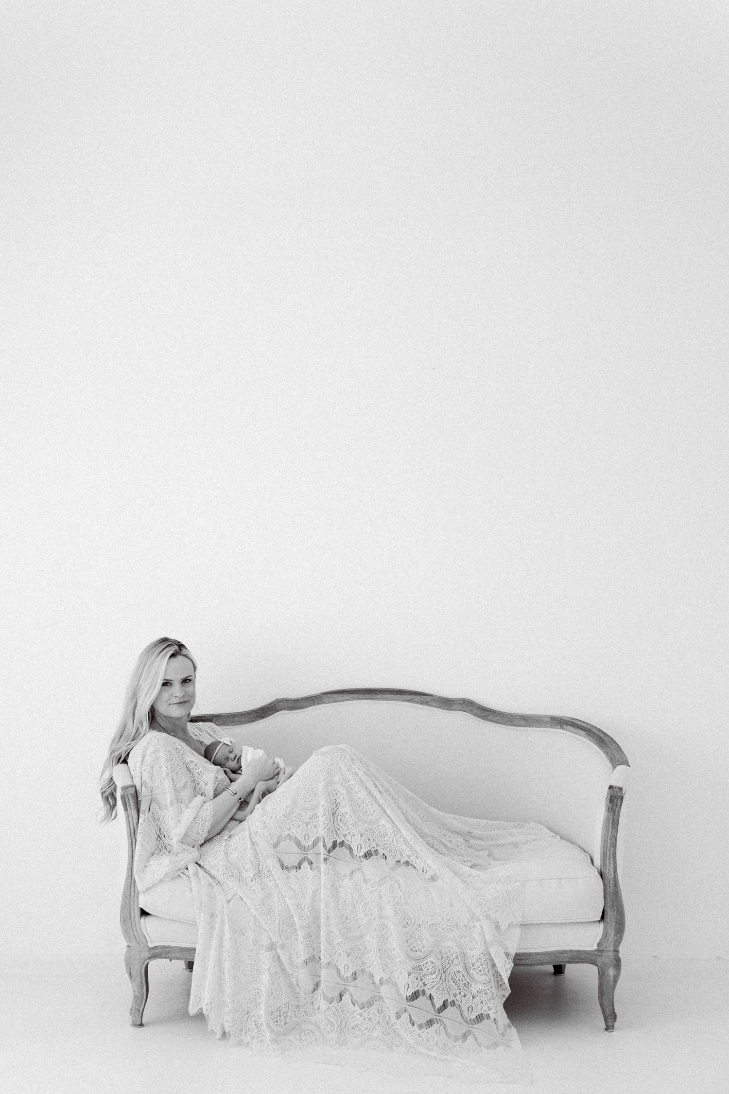 Tampa Family Photographer Tampa Newborn Photographer Tampa Maternity Photographer Heather Walker Photography Natural Light Studio newborn