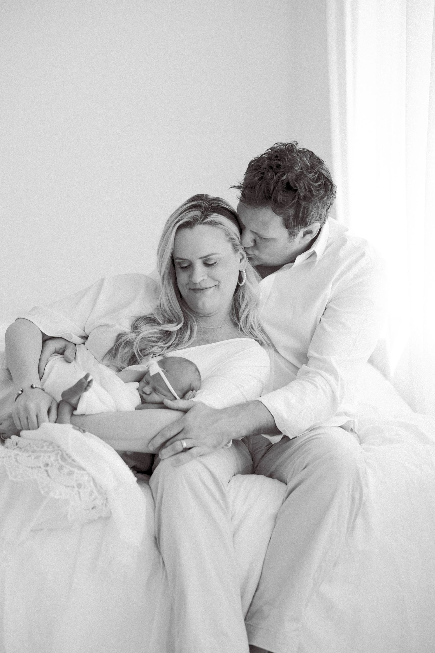 Tampa Family Photographer Tampa Newborn Photographer Tampa Maternity Photographer Heather Walker Photography Natural Light Studio newborn